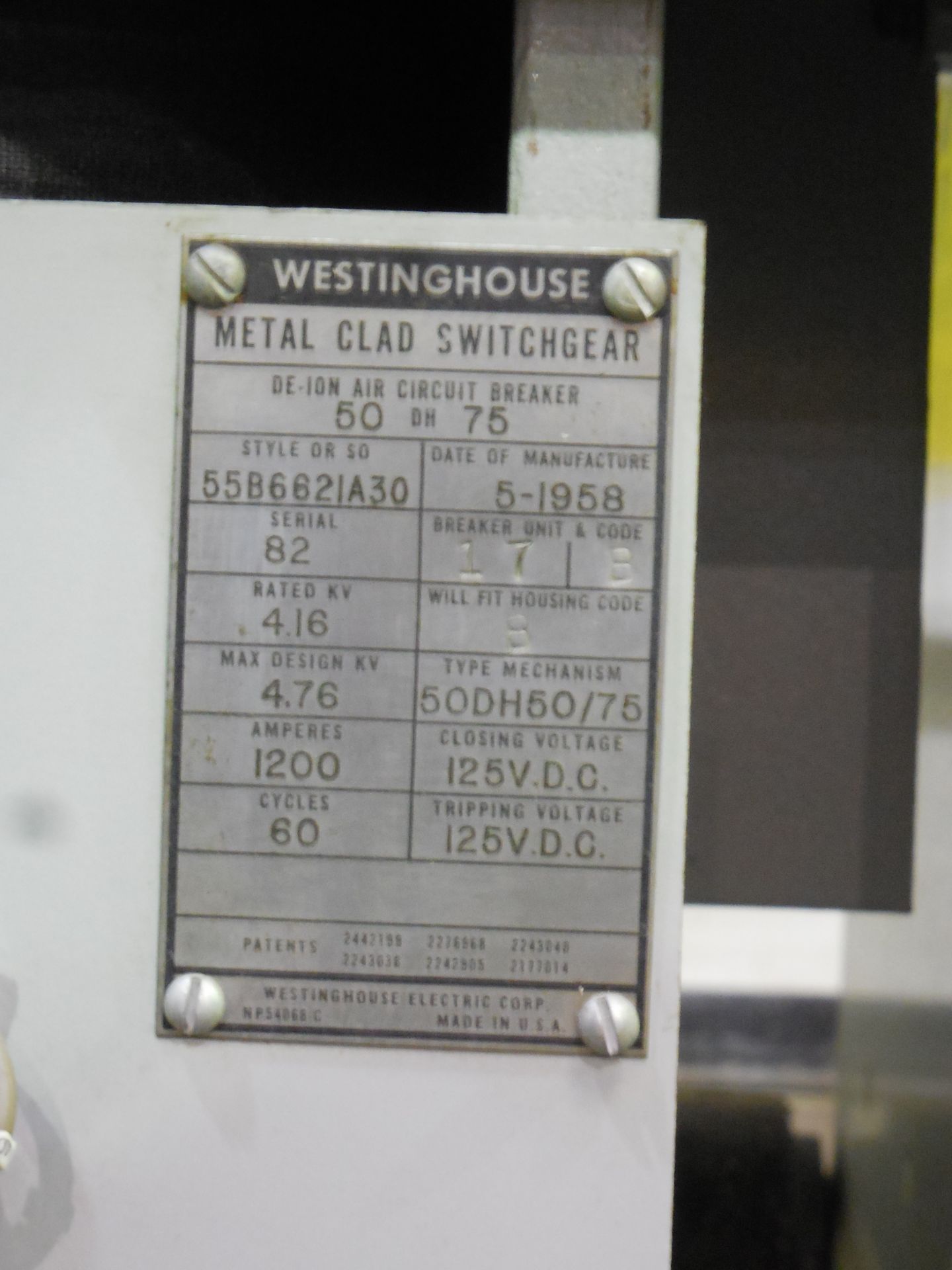 Westinghouse 50DH75 1200 Amp Metal Clad Switchgear De-Ion Air Circuit Breaker - Image 2 of 10
