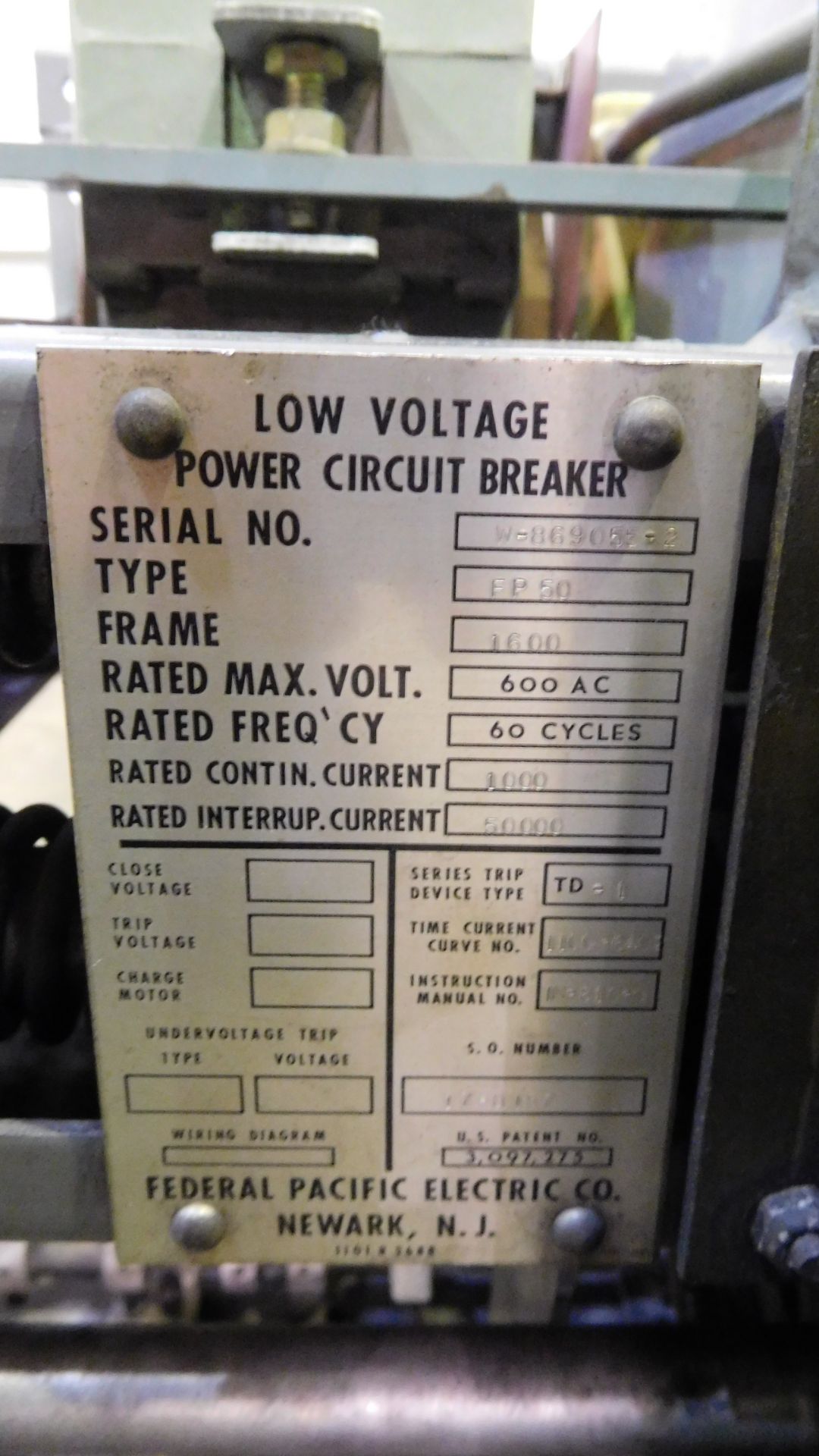 Federal Pacific FP50 1600 Amp Low Voltage Power Circuit Breaker - Image 2 of 9