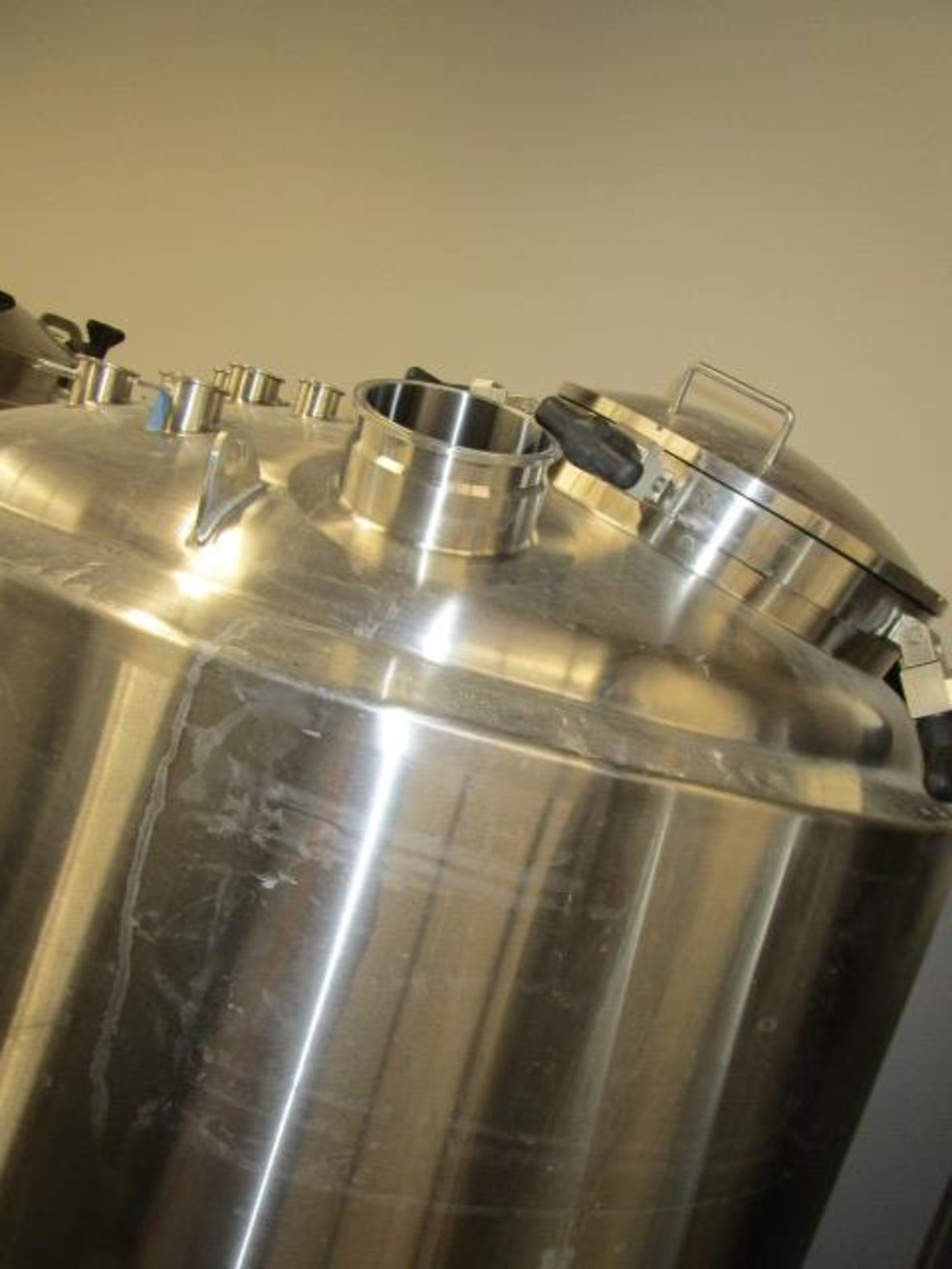 T & C Stainless 1400 Liter 316L & 304L Stainless Steel Jacketed Coned Bottomed Reactor Tank w/ - Image 9 of 14