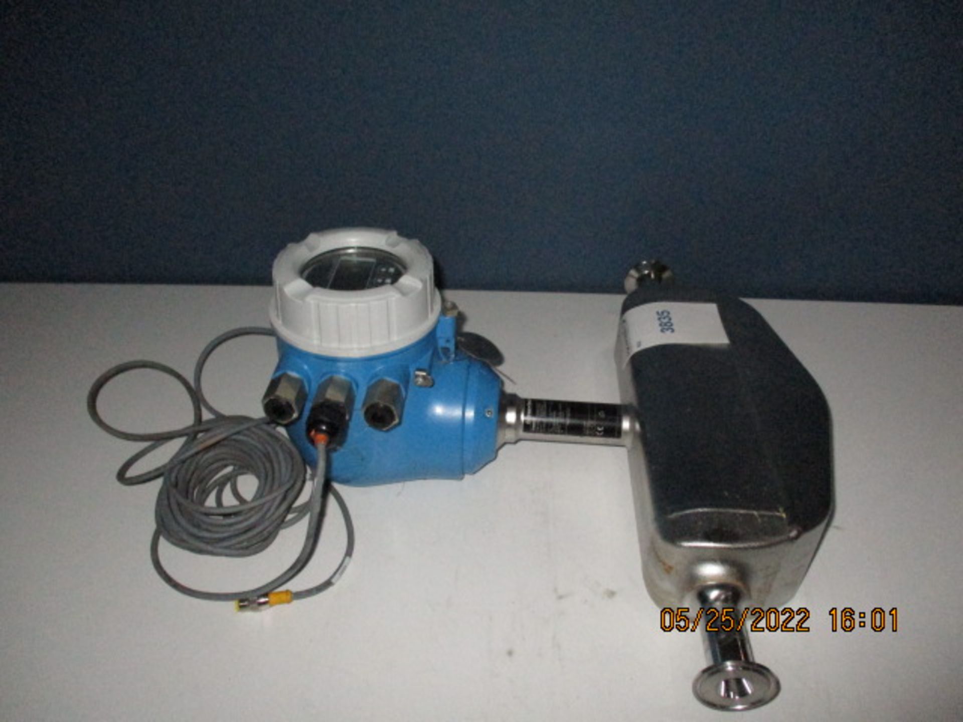 ENDRESS + HAUSER PROMASS 300 FLOW METER W PROMASS P SIZE DN15 / 1/2" - Image 3 of 7