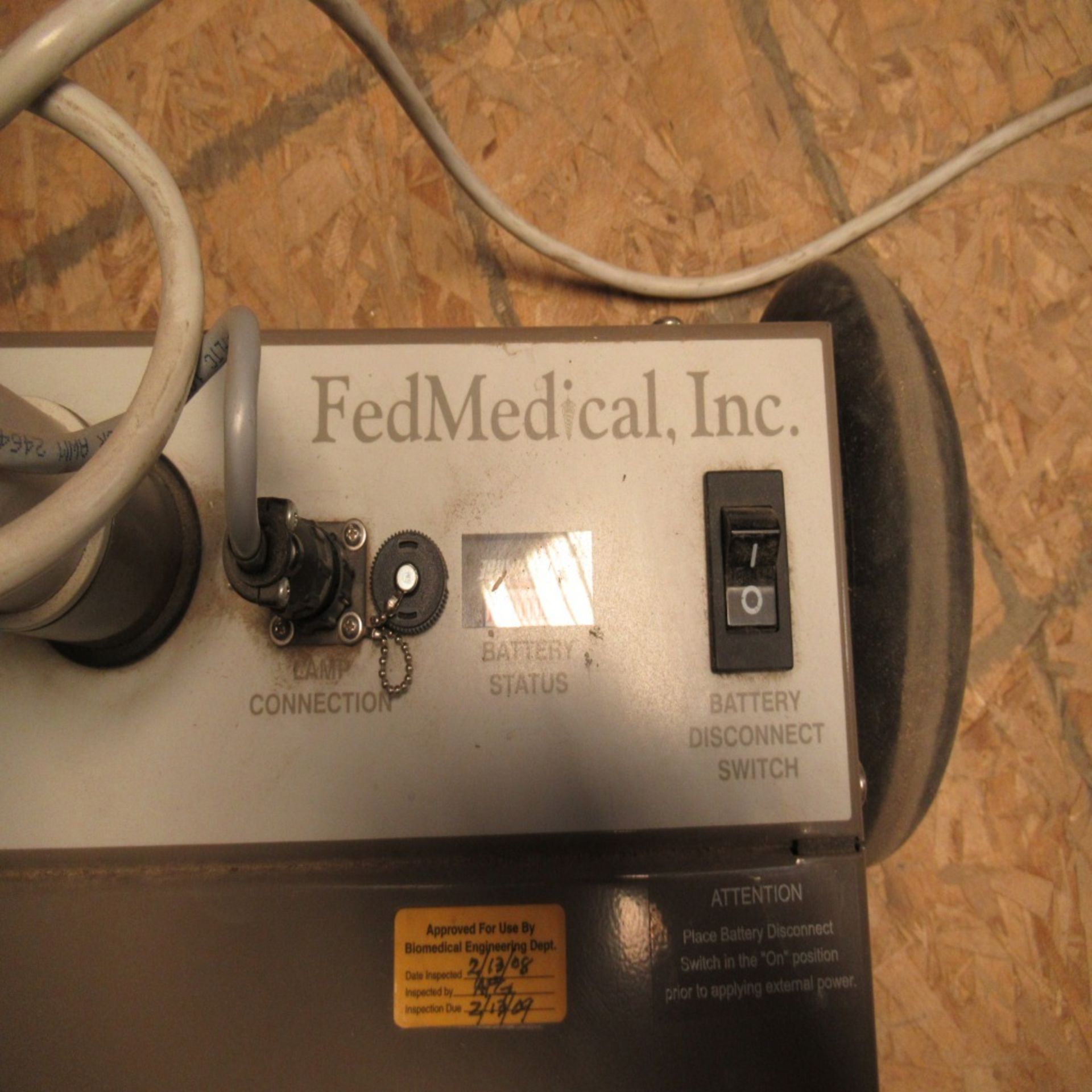 FEDMEDICAL MODEL:FMI301FB 24VDC 110-220VAC 50/60HZN LIGHT - MAX HEIGHT OF 87" - Image 3 of 7