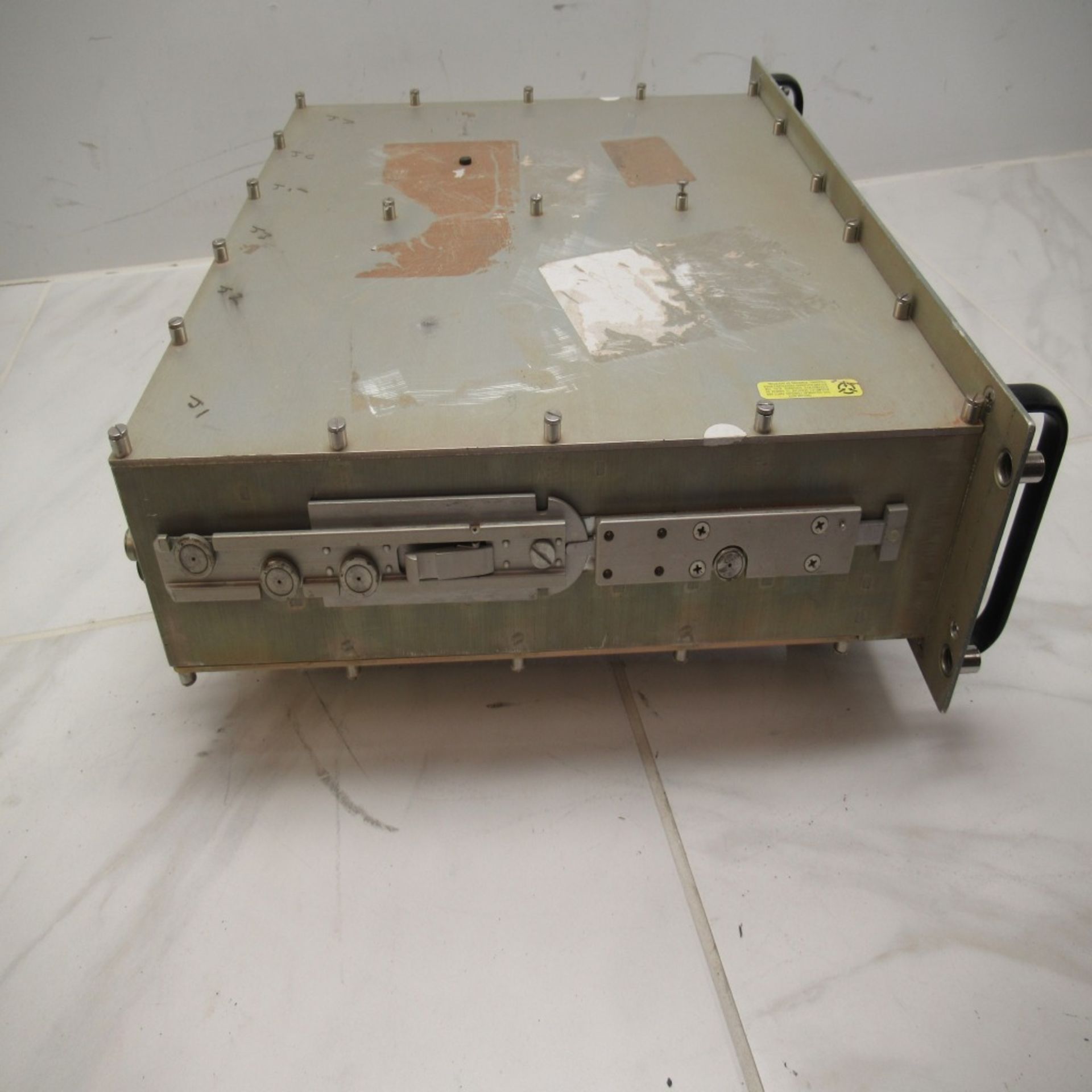 LOT OF 16- 11 CIRCUIT BREAKER BOXES PN 12307070, 1 MOTUM TELEPHONE, 1 XMTR PULSE GENERATOR, 1 - Image 9 of 26