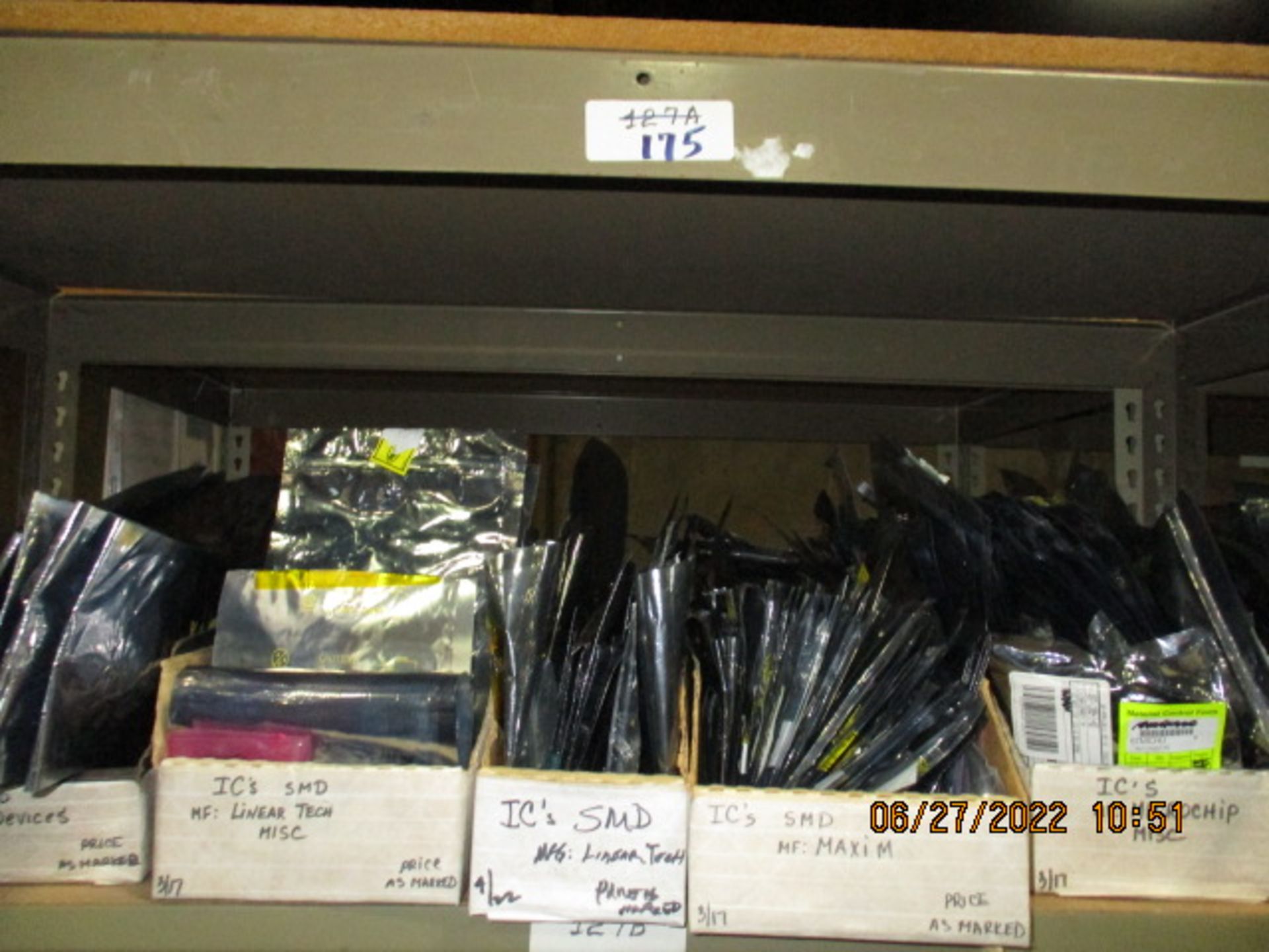 CONTENTS OF SHELVING UNIT CONSISTING OF IC'S SMD, IC'S MICROCHIP, IC'S CUT TAPES, SMD IC'S, IC - Image 2 of 6