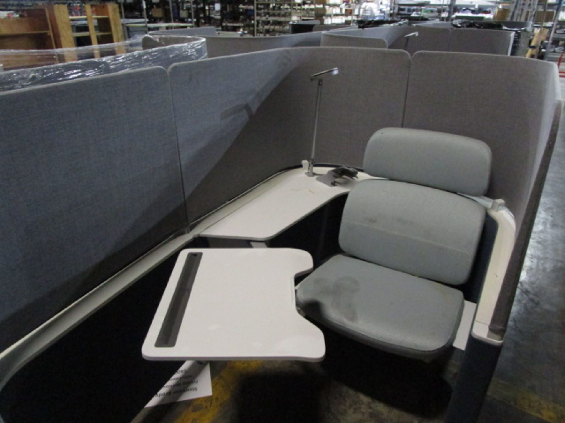 LOT TO INLCUDE STEELCASE PRIVACY POD W/ EXTENSION - Image 7 of 7