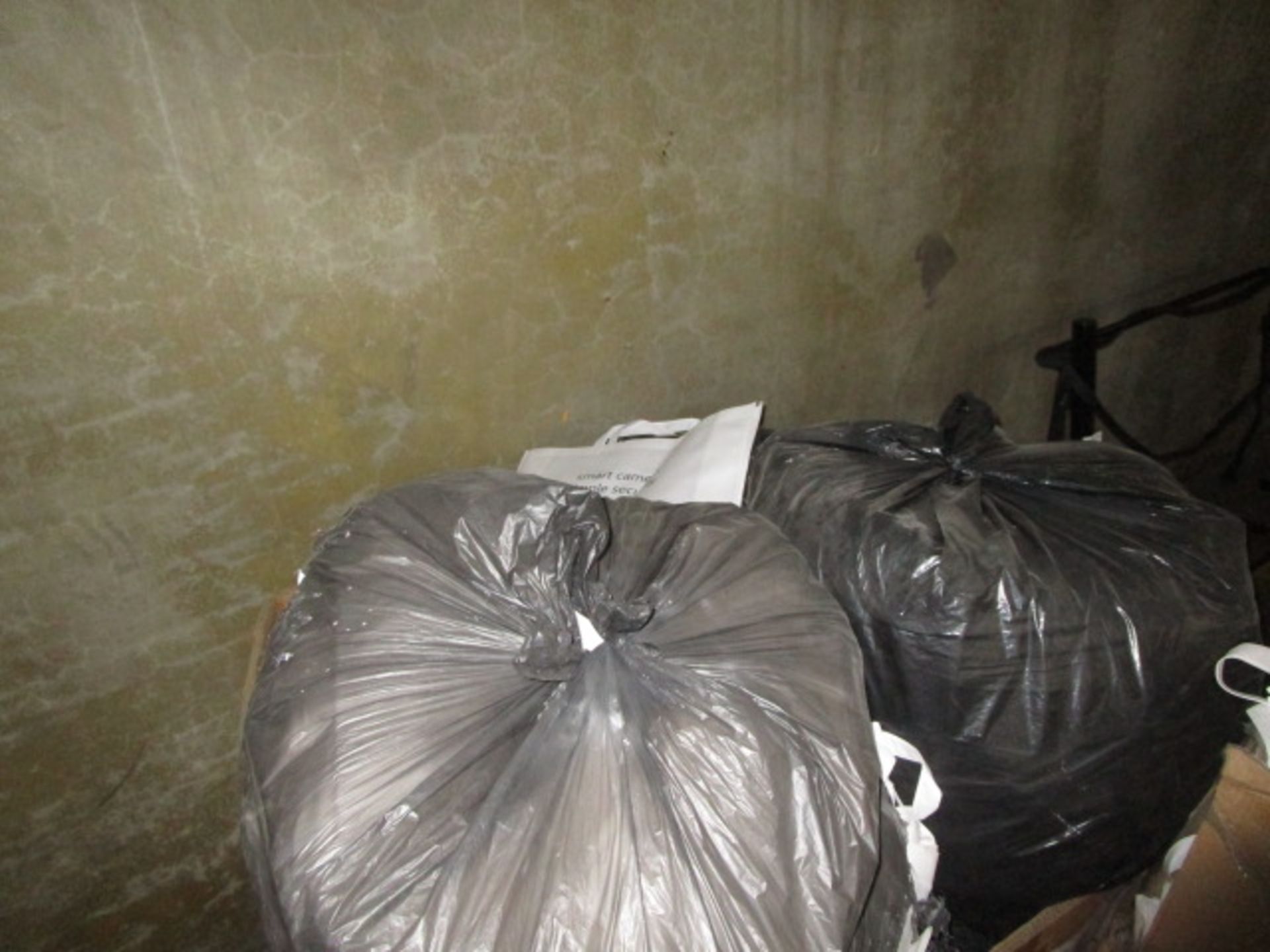 PALLET OF MESH BAGS/TOTES - Image 5 of 6
