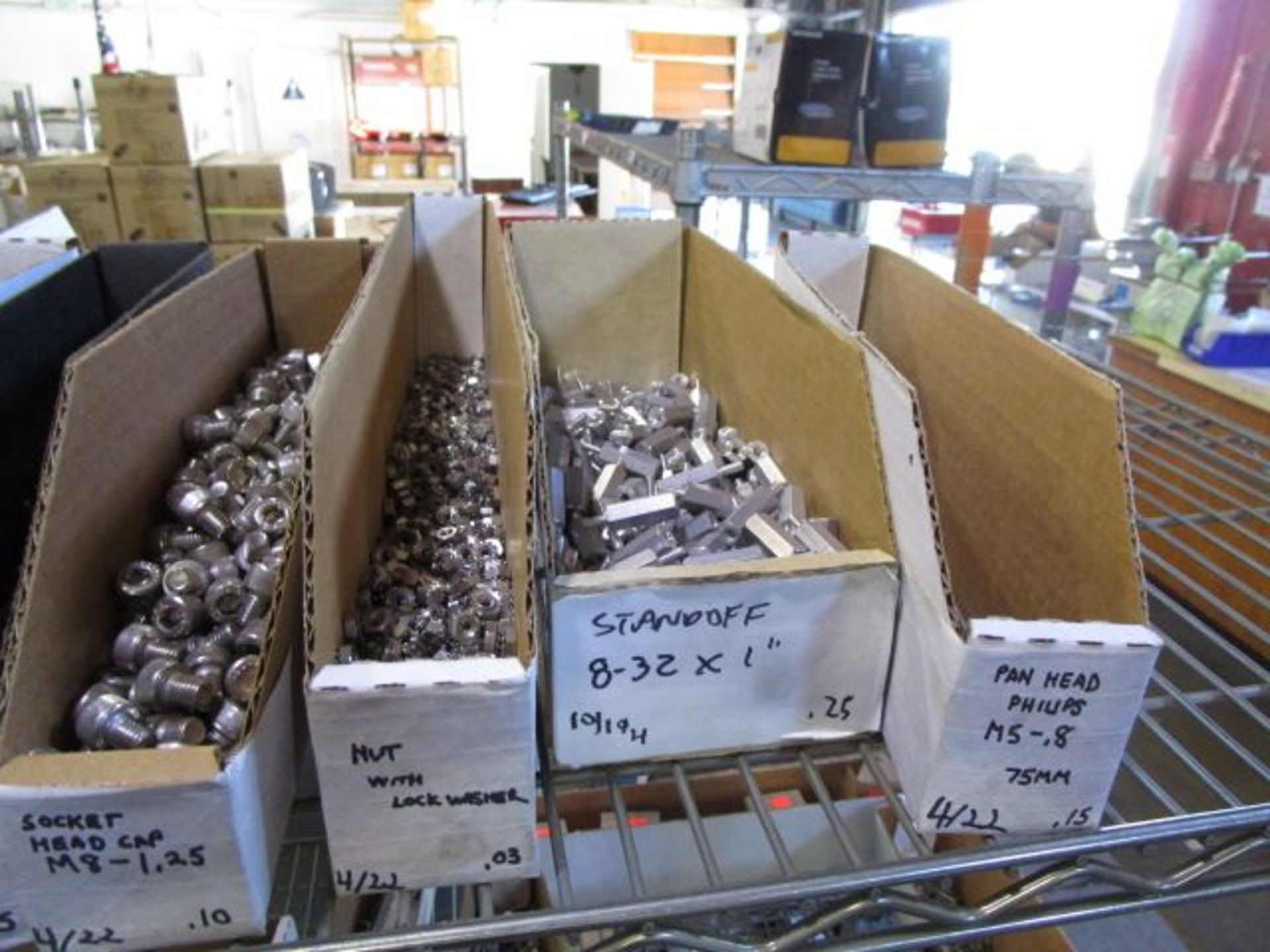SHELVING UNIT OF ASSORTMENT WASHERS, NUTS, BOLTS, SCREWS - Image 4 of 16