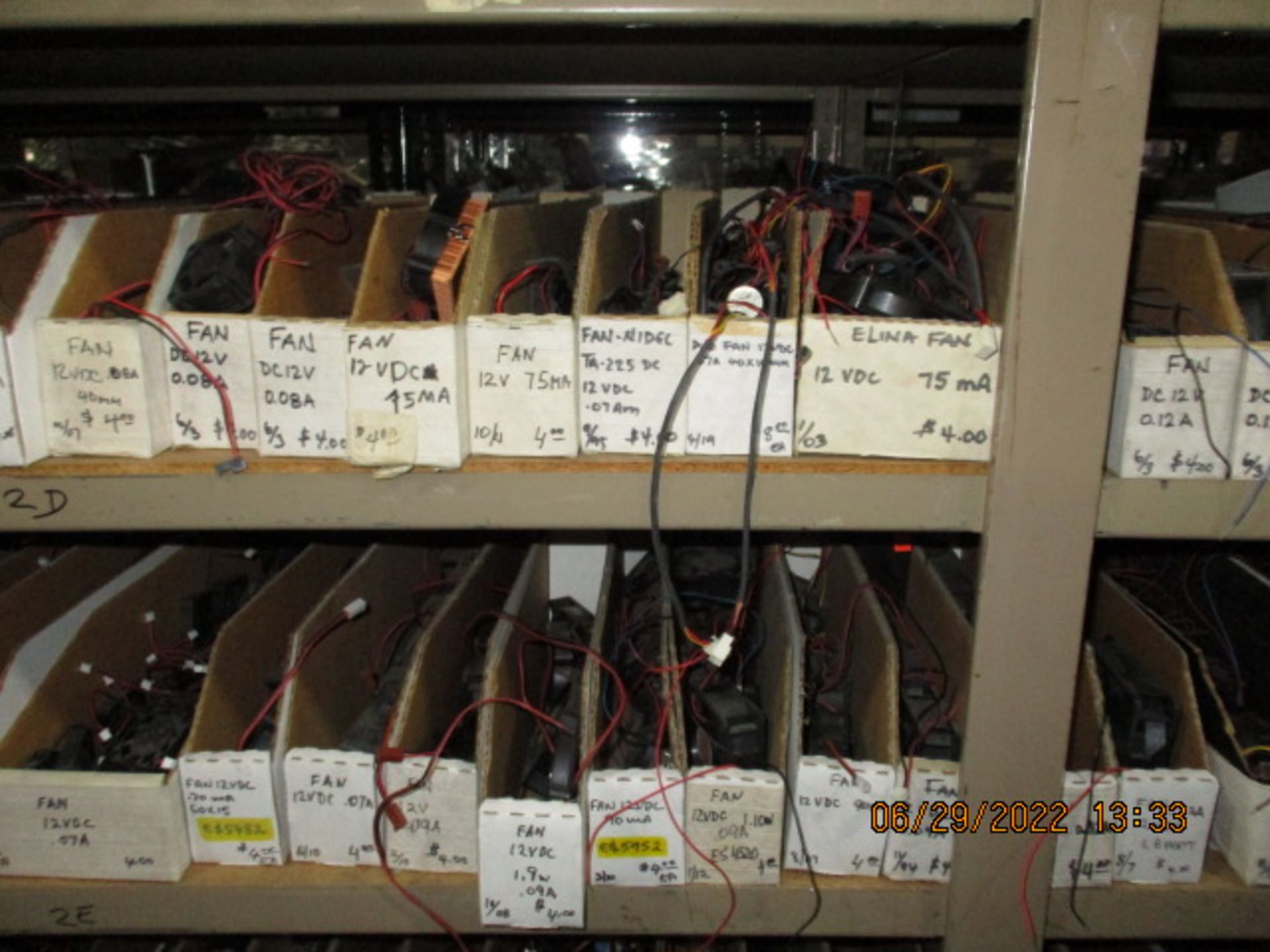 CONTENTS OF SHELVING UNIT CONSISTING OF ASSORTMENT OF FANS - Image 12 of 20