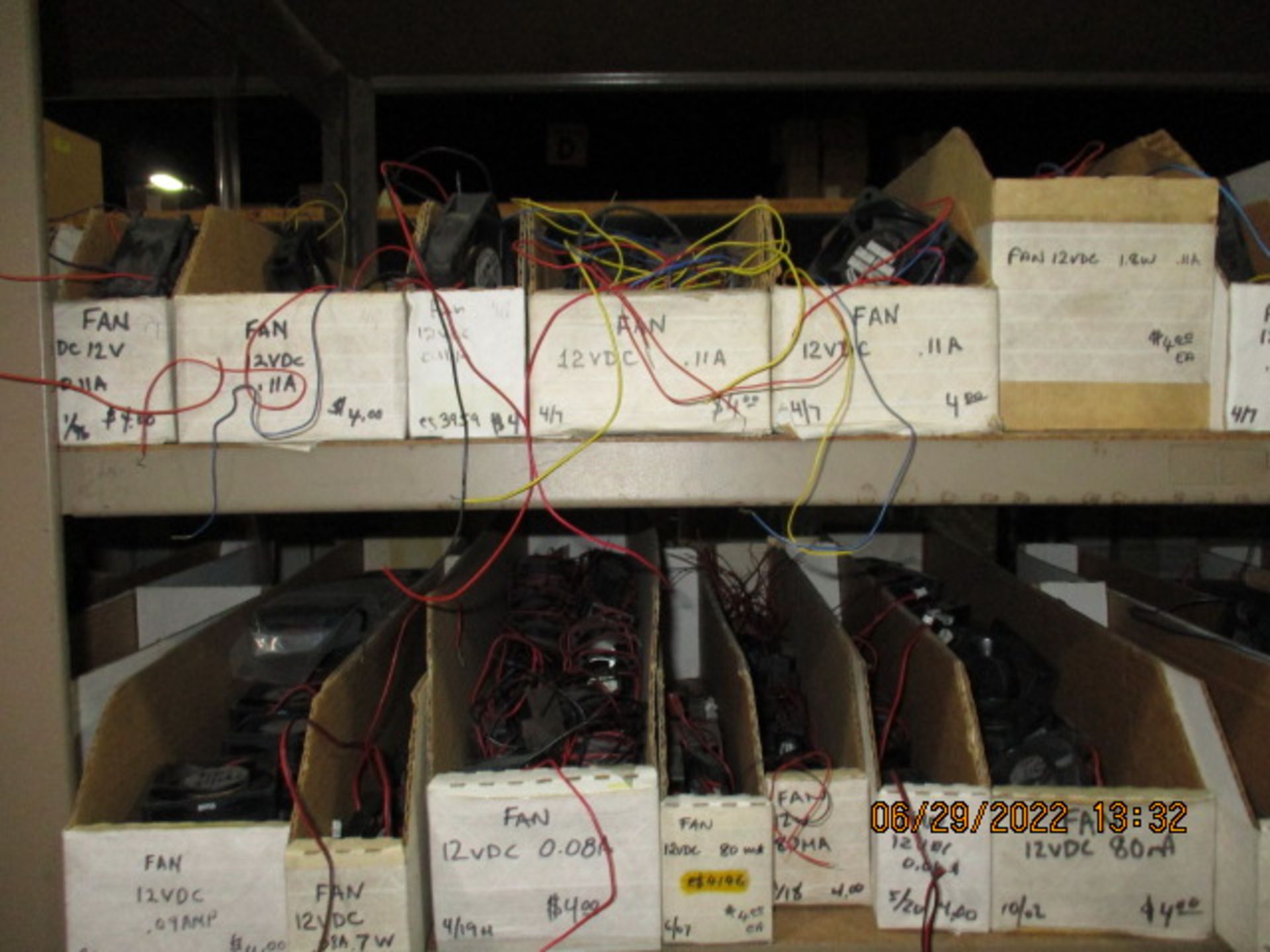 CONTENTS OF SHELVING UNIT CONSISTING OF ASSORTMENT OF FANS - Image 2 of 20