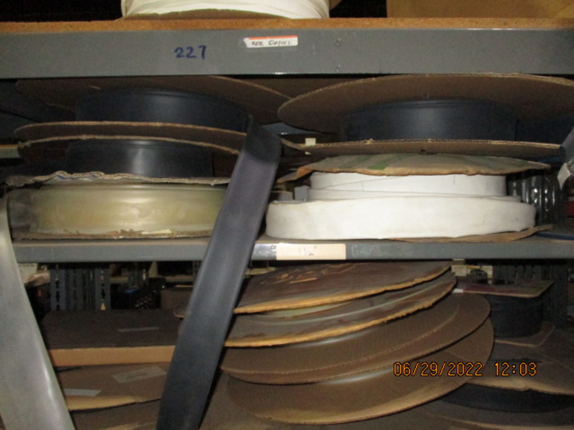 CONTENTS OF SHELVING UNIT CONSISTING OF ASSORTMENT OF TUBING - Image 4 of 11