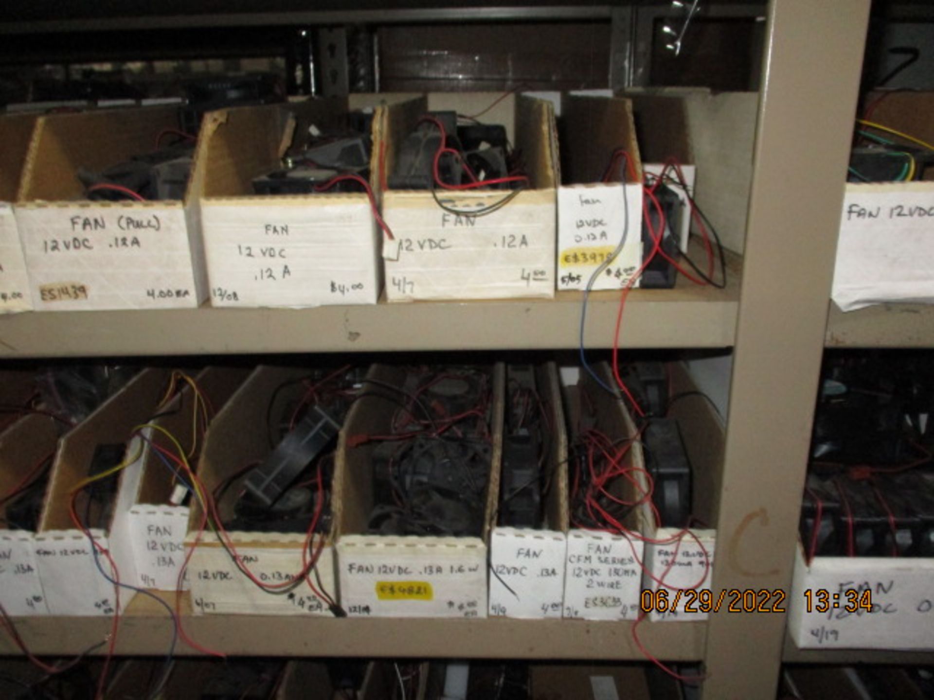 CONTENTS OF SHELVING UNIT CONSISTING OF ASSORTMENT OF FANS - Image 7 of 13