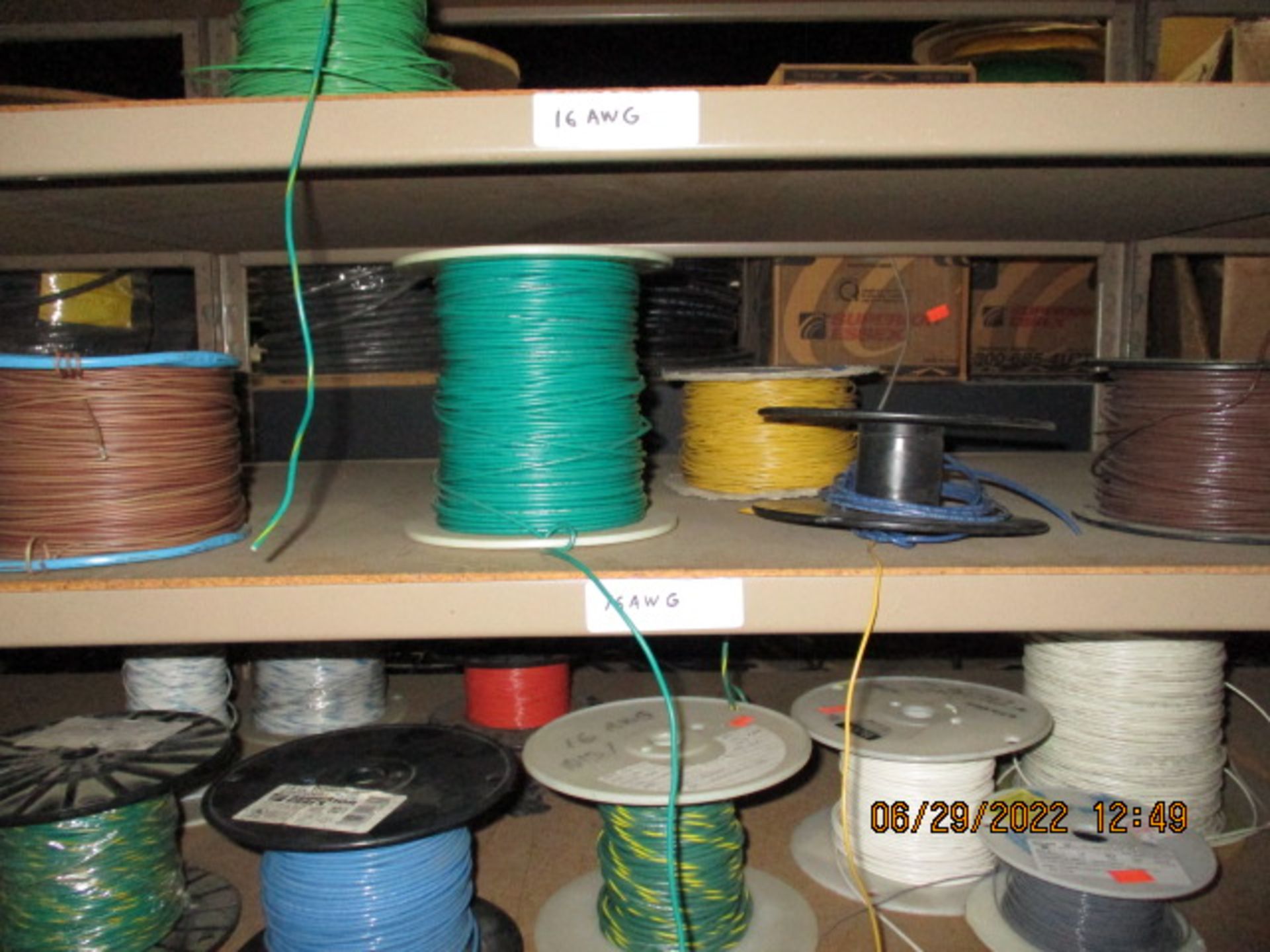 CONTENTS OF SHELVING UNIT CONSISTING OF ASSORTMENT OF CABLE/WIRE - Image 5 of 9