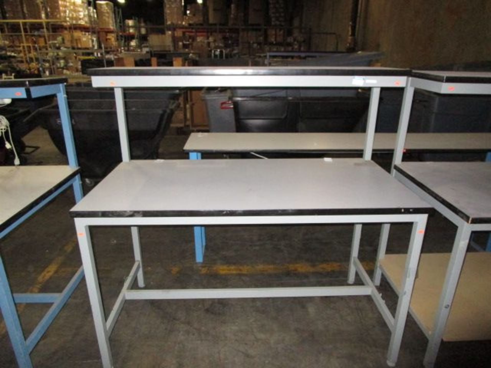 LOT TO INLCUDE WORKBENCH