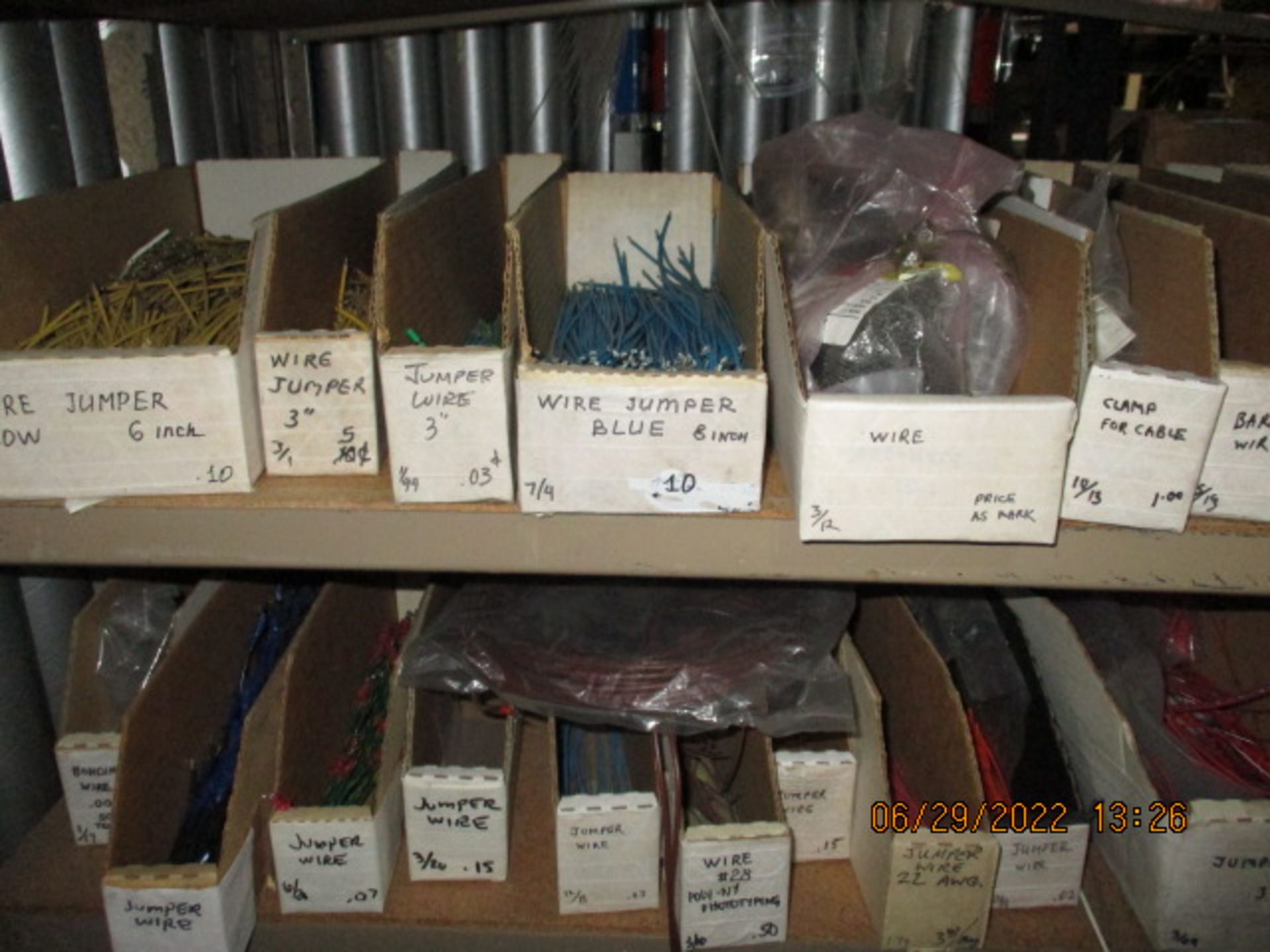 CONTENTS OF SHELVING UNIT CONSISTING OF ASSORTMENT OF JUMPER WIRES - Image 7 of 10