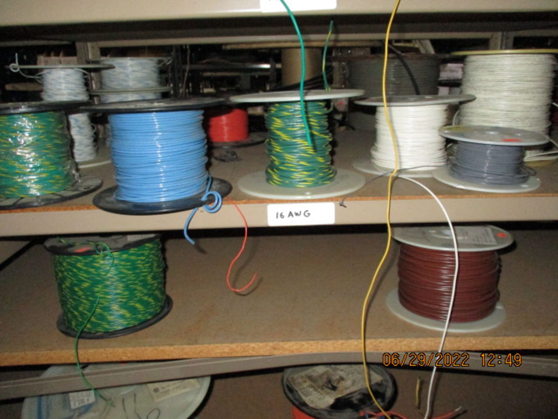 CONTENTS OF SHELVING UNIT CONSISTING OF ASSORTMENT OF CABLE/WIRE - Image 6 of 9