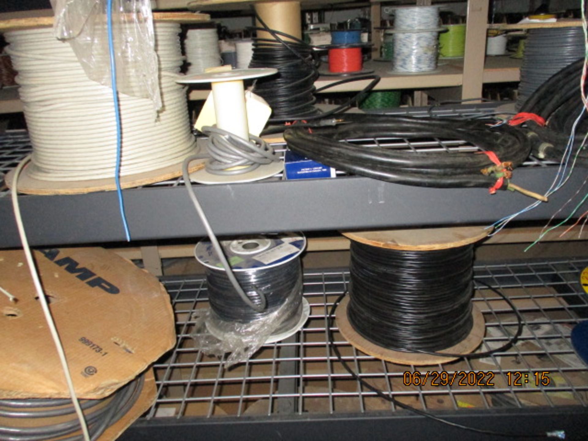 CONTENTS OF SHELVING UNIT CONSISTING OF ASSORTMENT OF CABLE/WIRE - Image 6 of 11