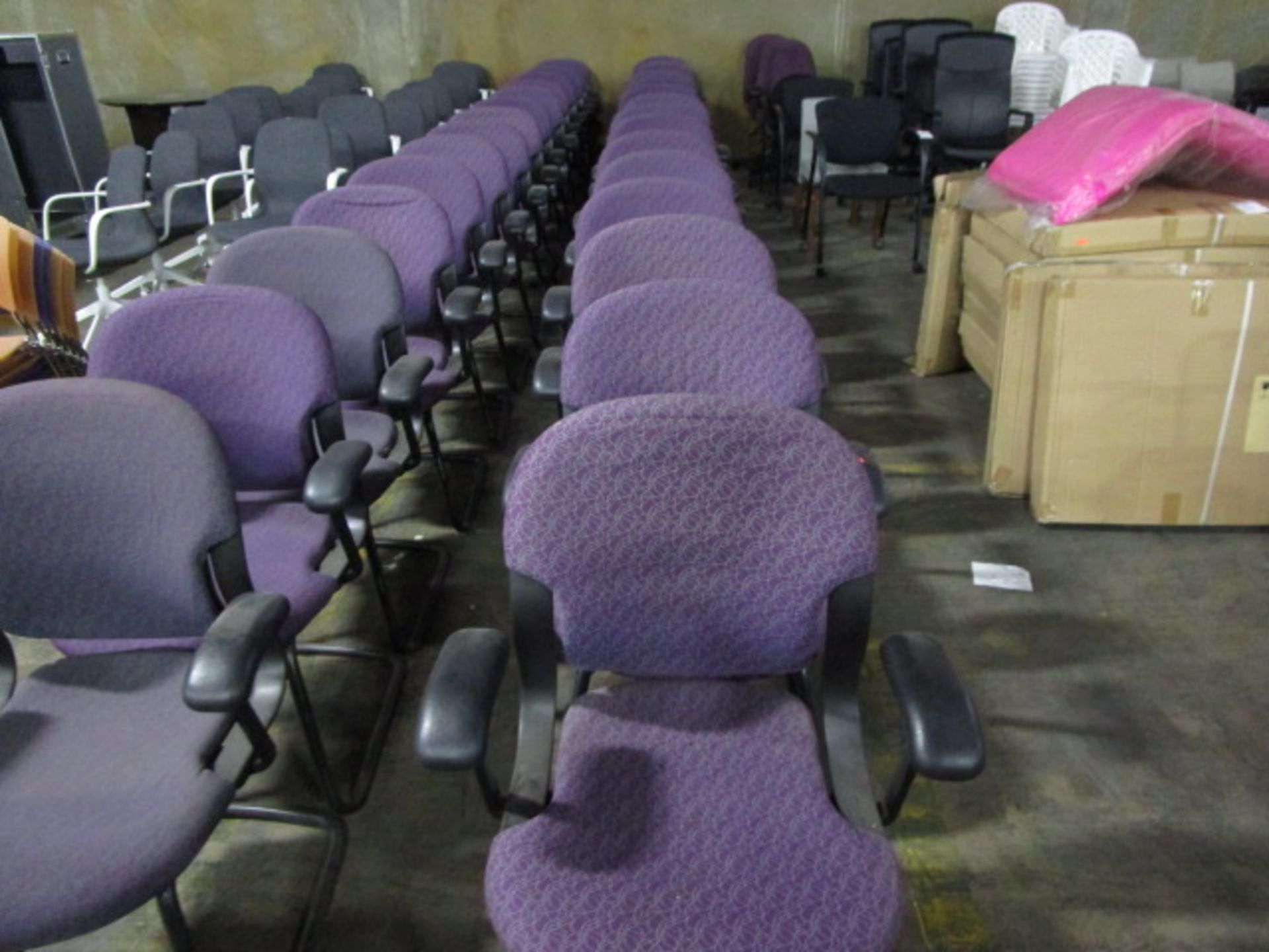 LOT TO INLCUDE QTY OF 15 CHAIRS - Image 6 of 6