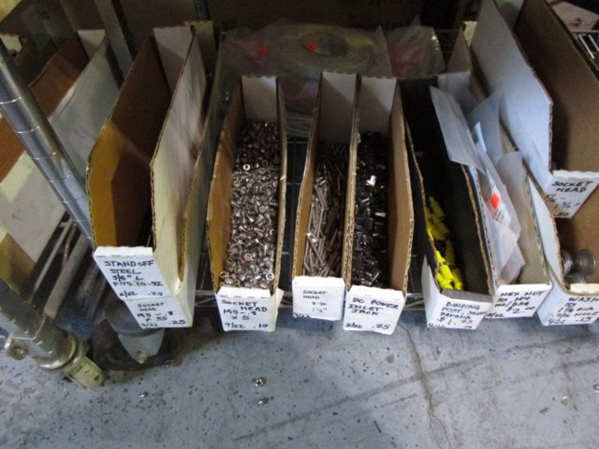 SHELVING UNIT OF ASSORTMENT OF WASHERS, SLEEVINGS, BOLTS - Image 13 of 15