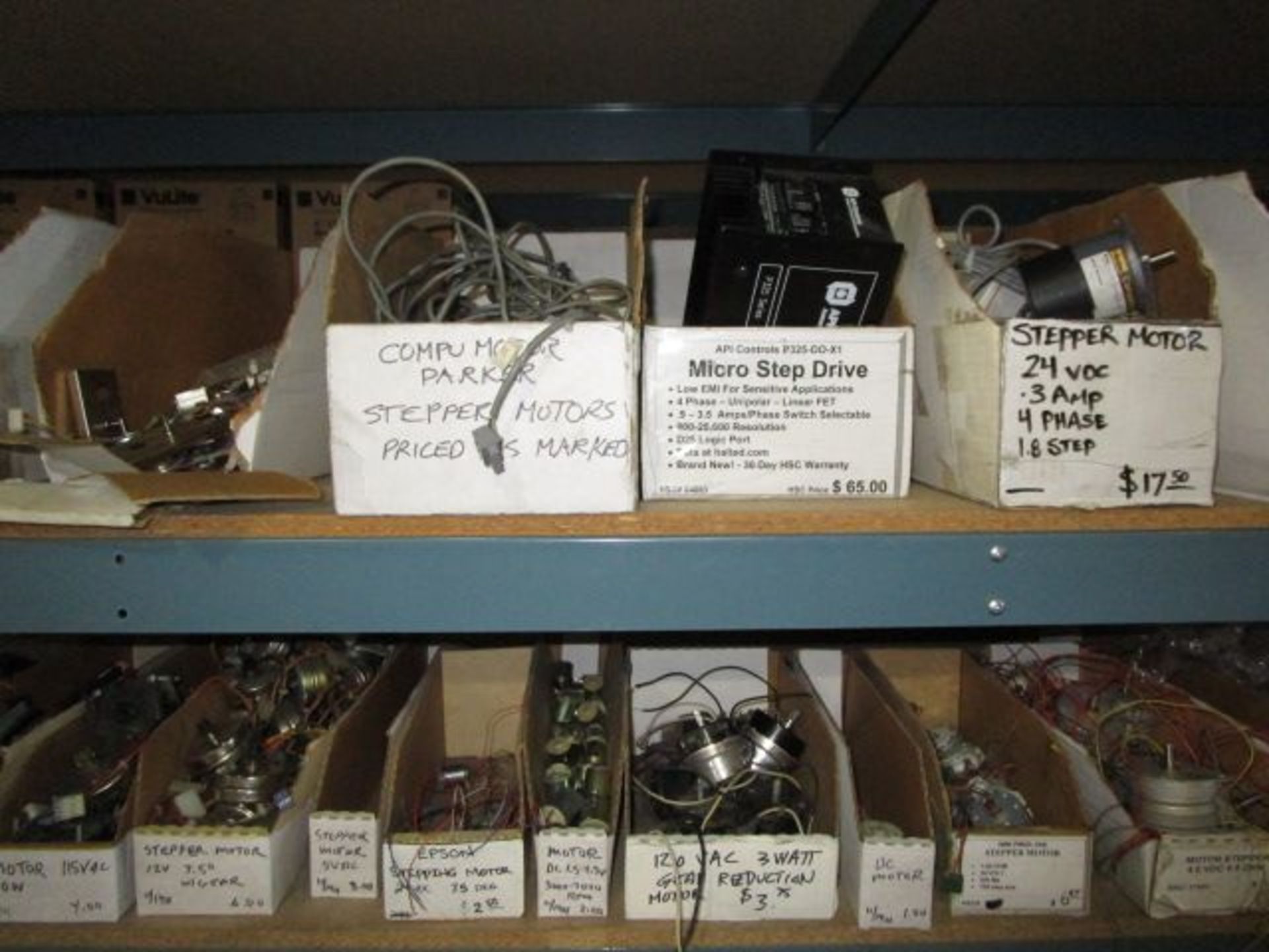 SHELVING UNIT OF ASSORTMENT OF MOTORS - Image 2 of 13