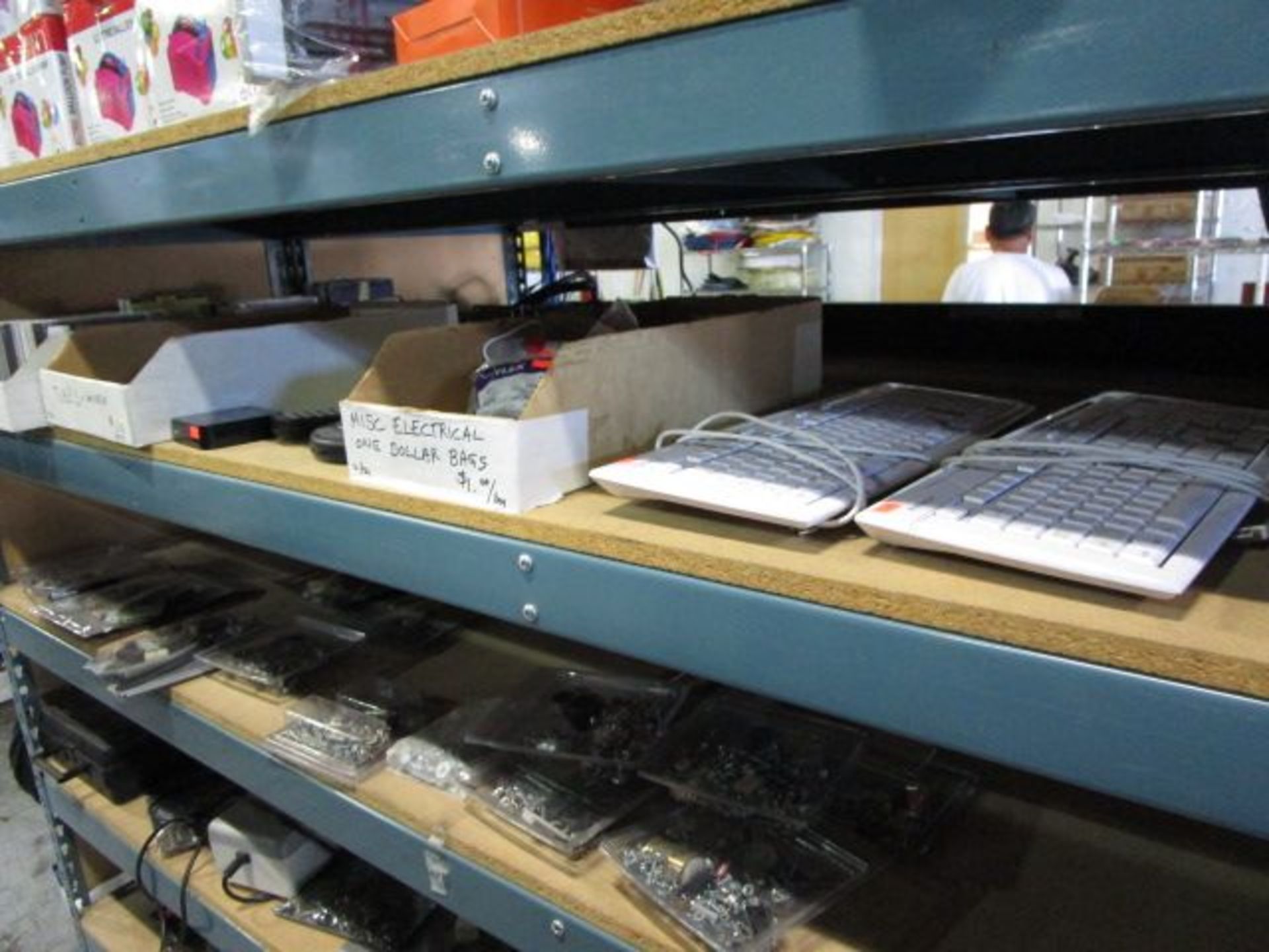 SHELVING UNIT OF ELECTRIC BALLOON PUMP, KEYBOARD, MISC ELECTRONICS - Image 5 of 9