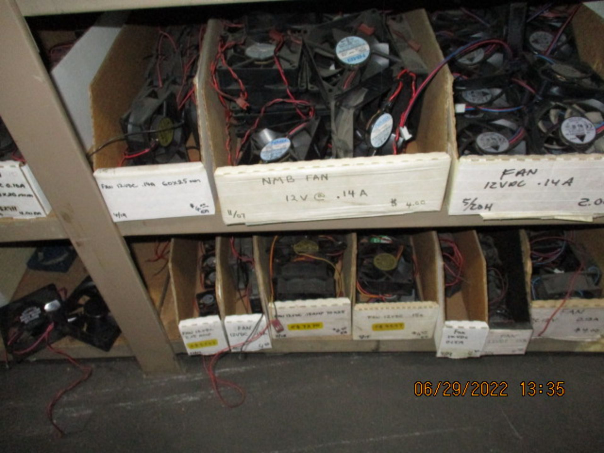 CONTENTS OF SHELVING UNIT CONSISTING OF ASSORTMENT OF FANS - Image 11 of 13