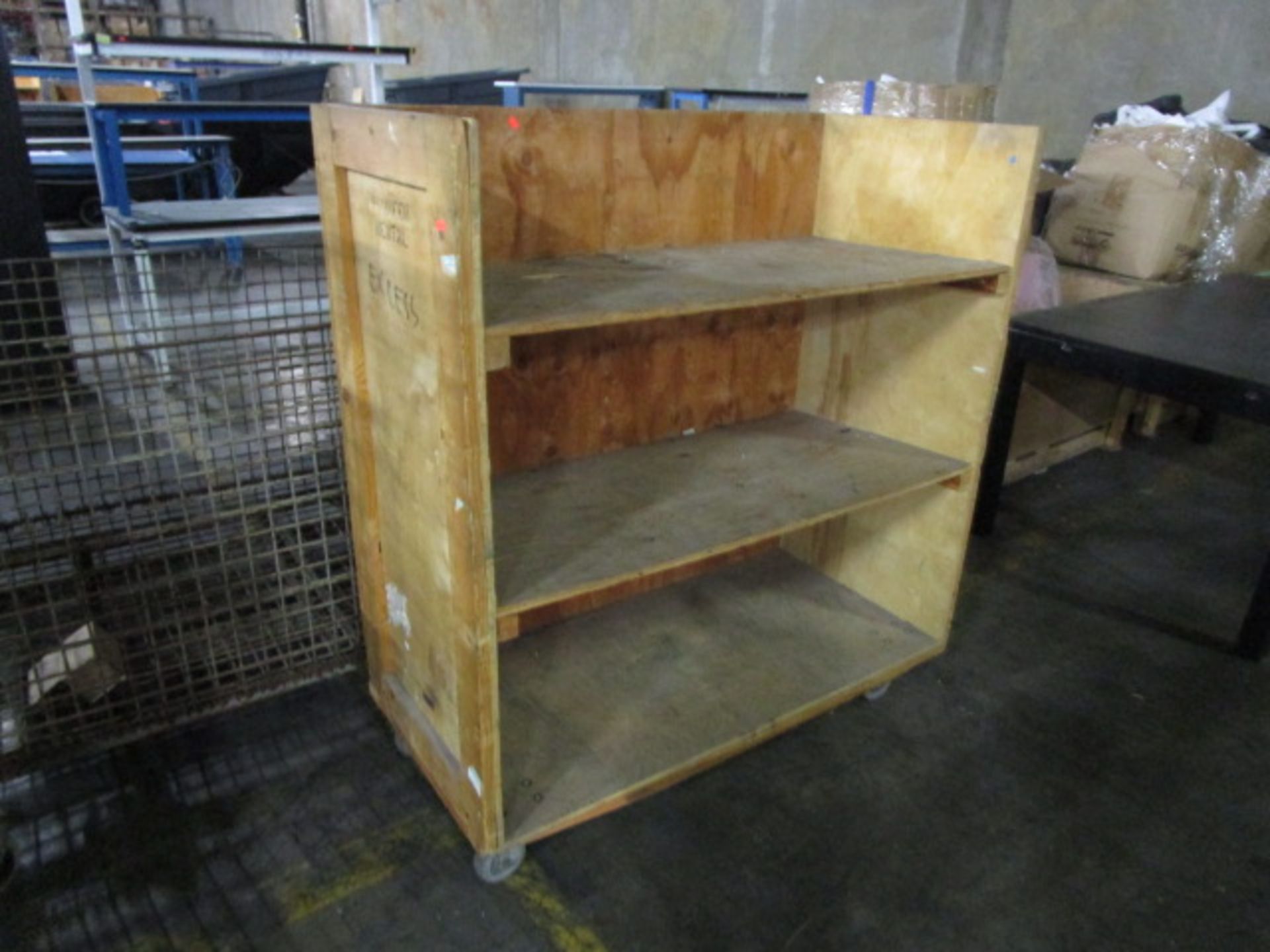 LOT TO INLCUDE 3 LEVEL RACK - Image 4 of 4