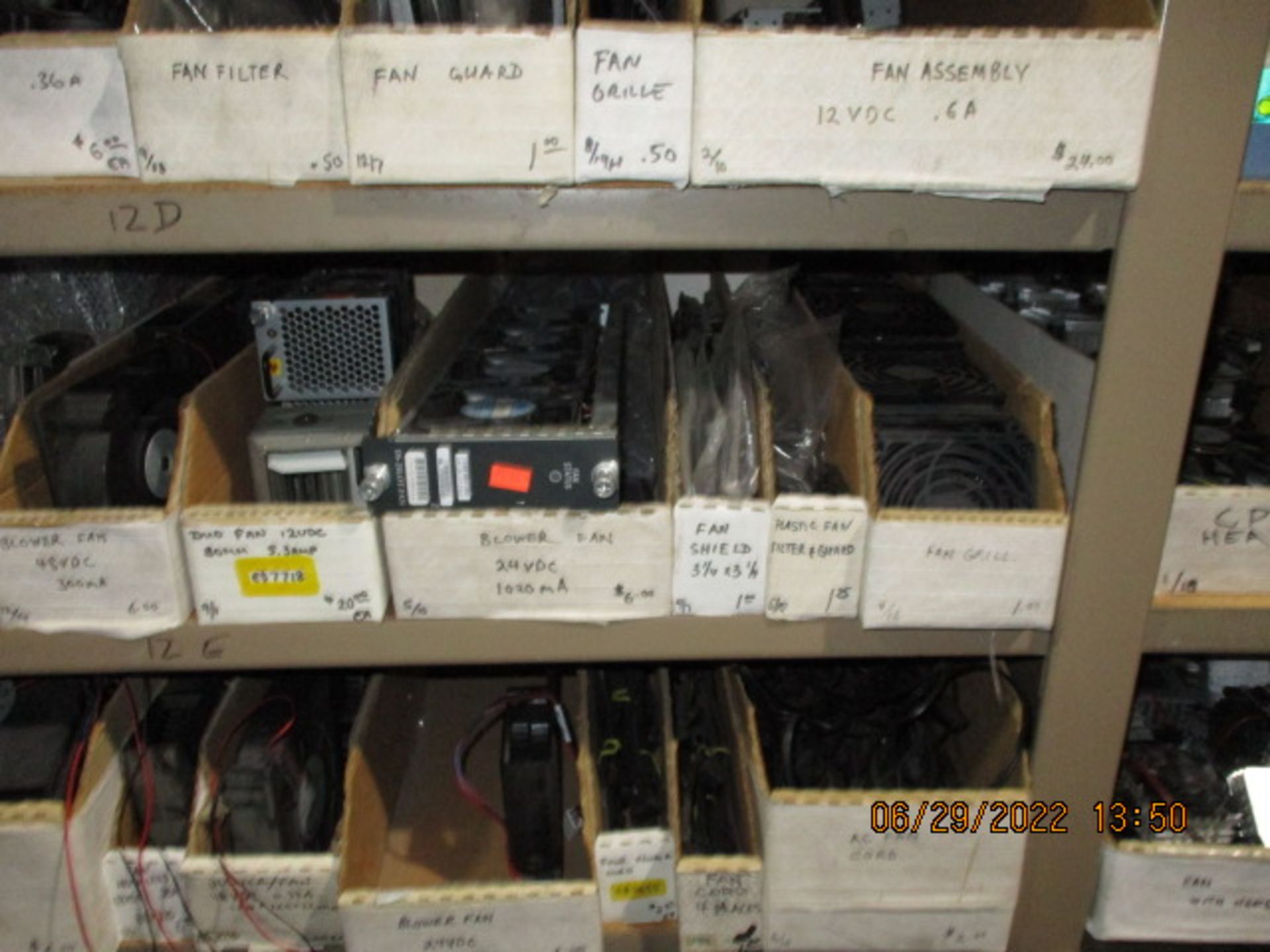 CONTENTS OF SHELVING UNIT CONSISTING OF ASSORTMENT OF FANS AND FAN ACCESSORIES - Image 7 of 13