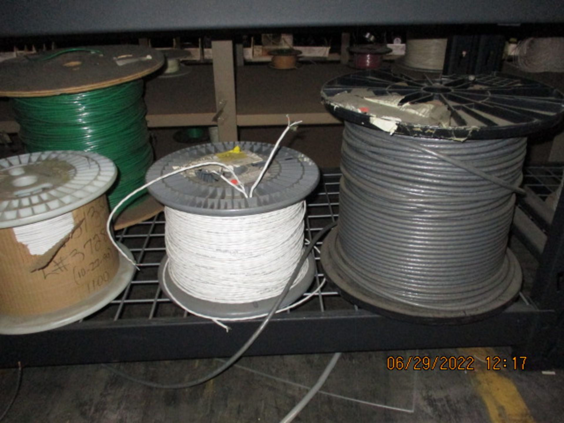 CONTENTS OF SHELVING UNIT CONSISTING OF ASSORTMENT OF CABLE/WIRE - Image 10 of 10