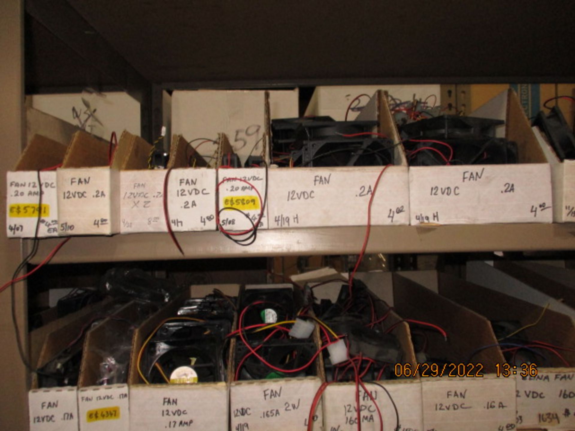 CONTENTS OF SHELVING UNIT CONSISTING OF ASSORTMENT OF FANS - Image 2 of 14