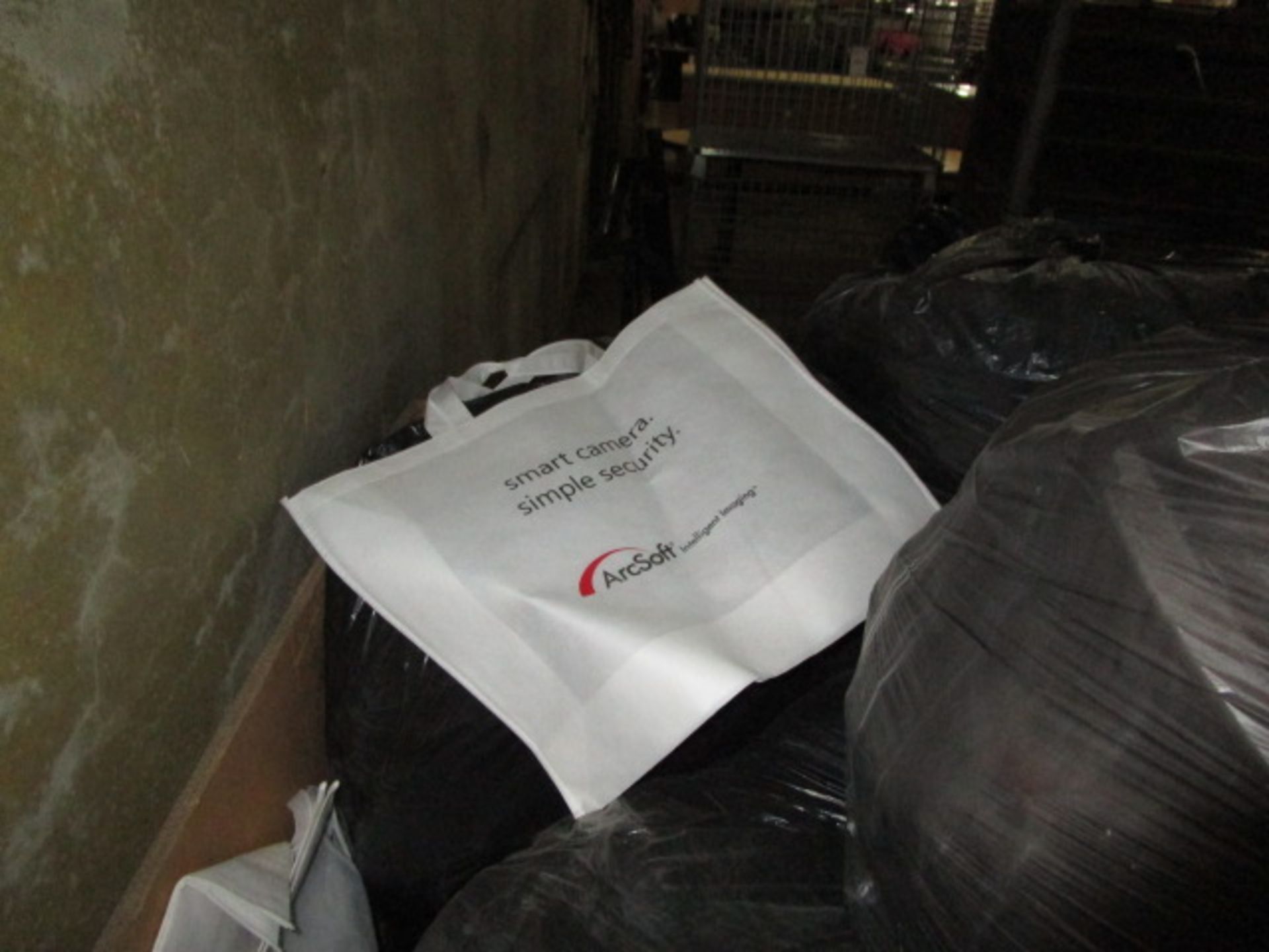 PALLET OF MESH BAGS/TOTES - Image 3 of 6