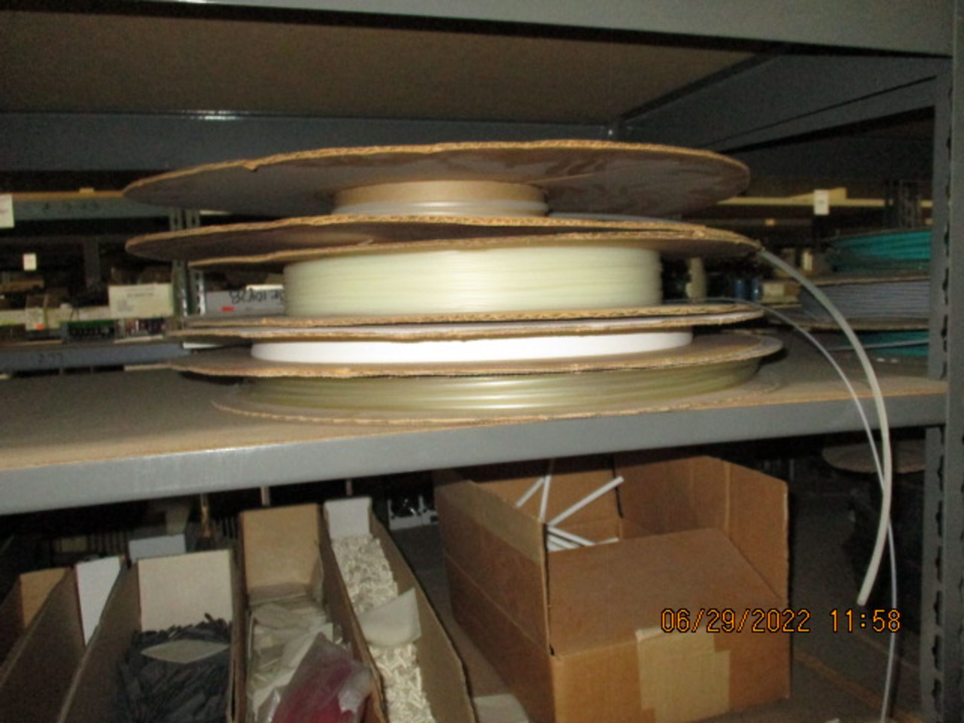 CONTENTS OF SHELVING UNIT CONSISTING OF ASSORTMENT OF TUBING AND HEATSINKS - Image 6 of 15