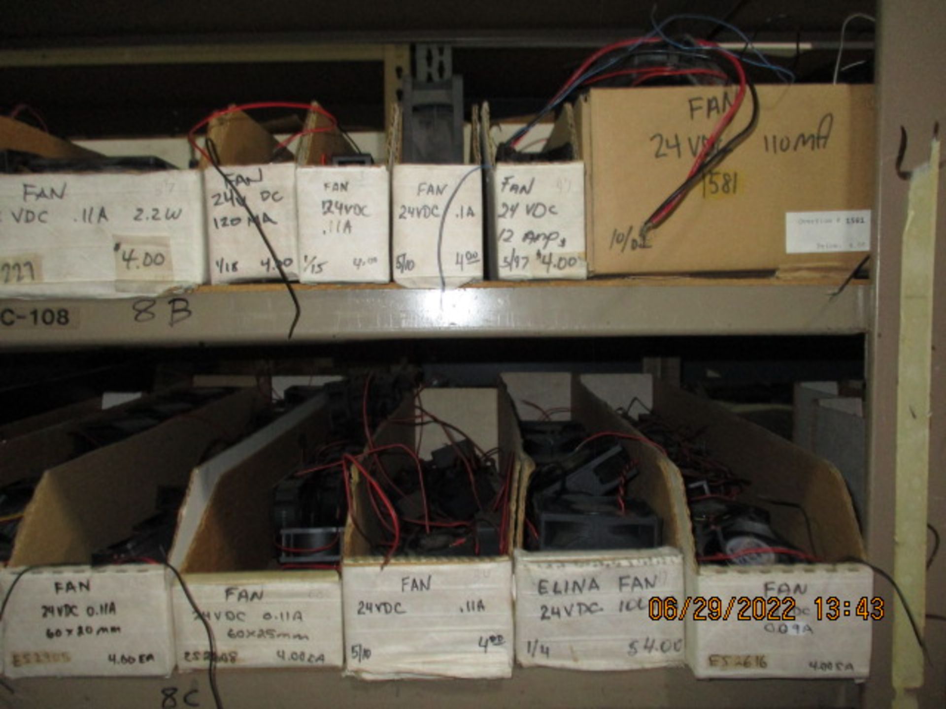 CONTENTS OF SHELVING UNIT CONSISTING OF ASSORTMENT OF FANS - Image 6 of 15