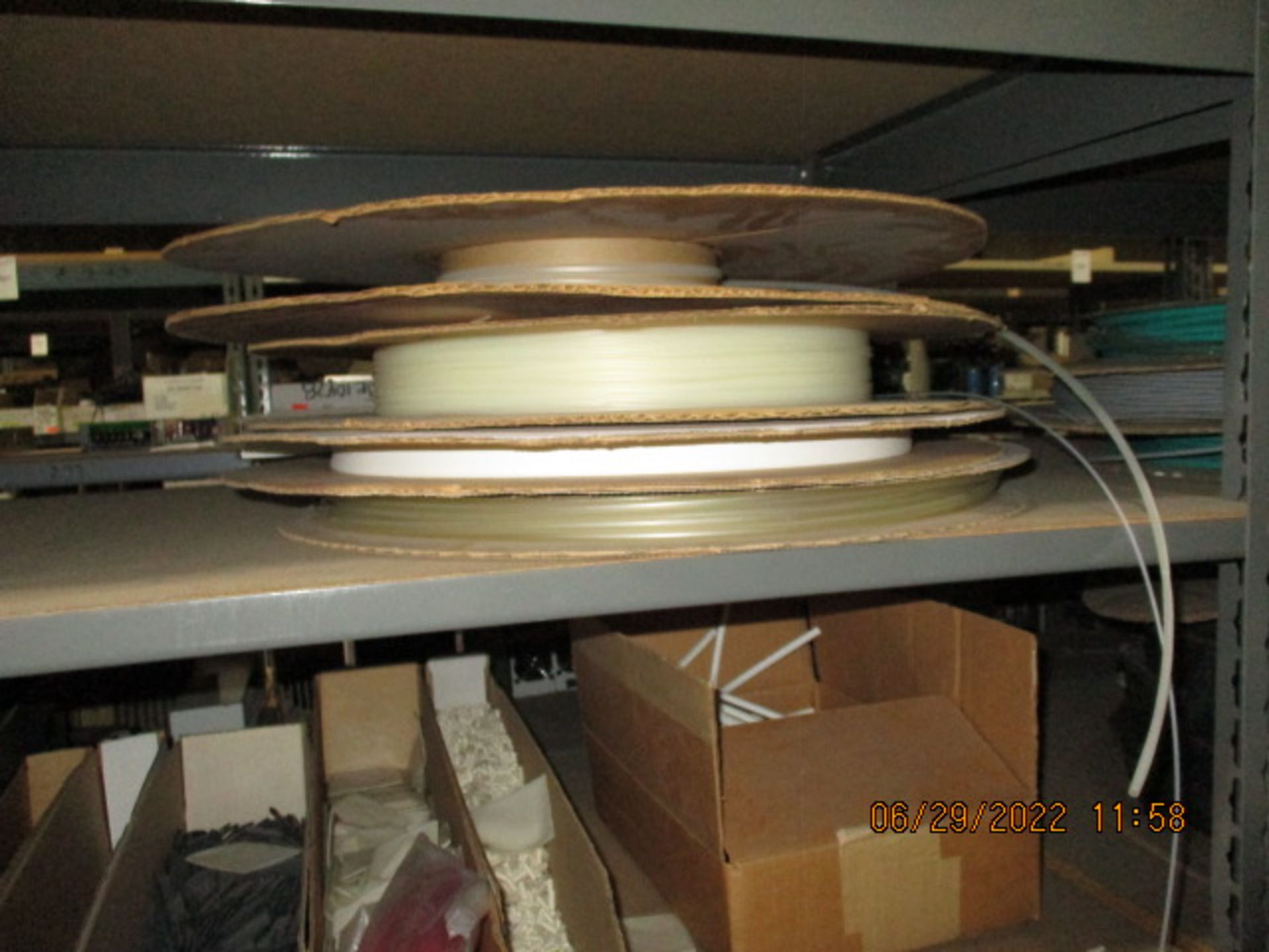 CONTENTS OF SHELVING UNIT CONSISTING OF ASSORTMENT OF TUBING AND HEATSINKS - Image 7 of 15