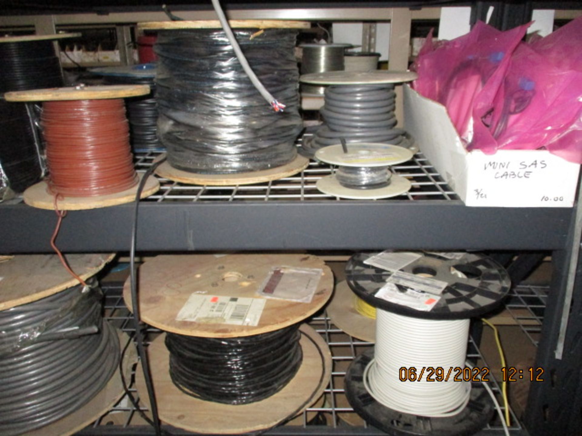 CONTENTS OF SHELVING UNIT CONSISTING OF ASSORTMENT OF CABLE/WIRE - Image 7 of 10