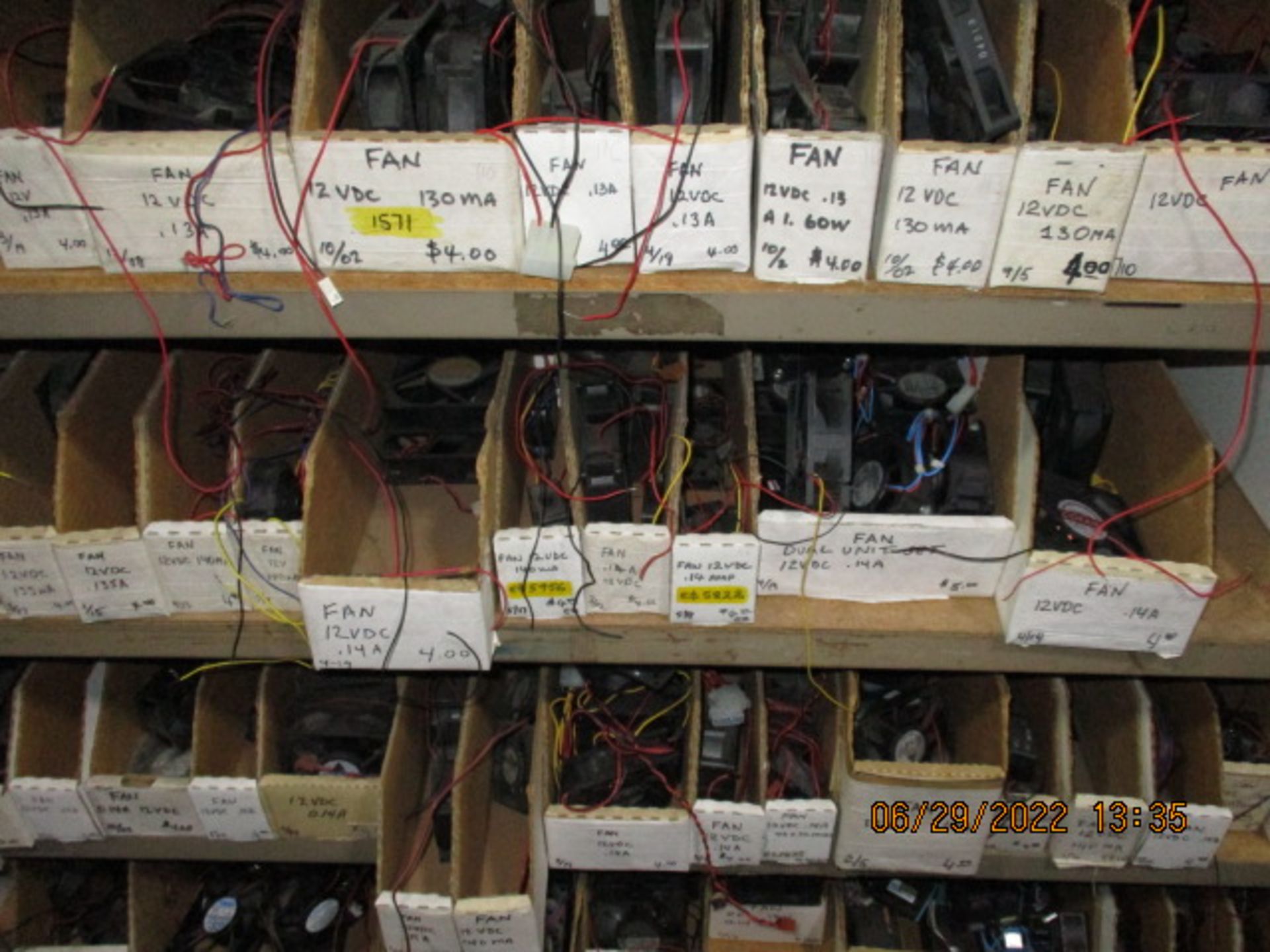 CONTENTS OF SHELVING UNIT CONSISTING OF ASSORTMENT OF FANS - Image 9 of 13