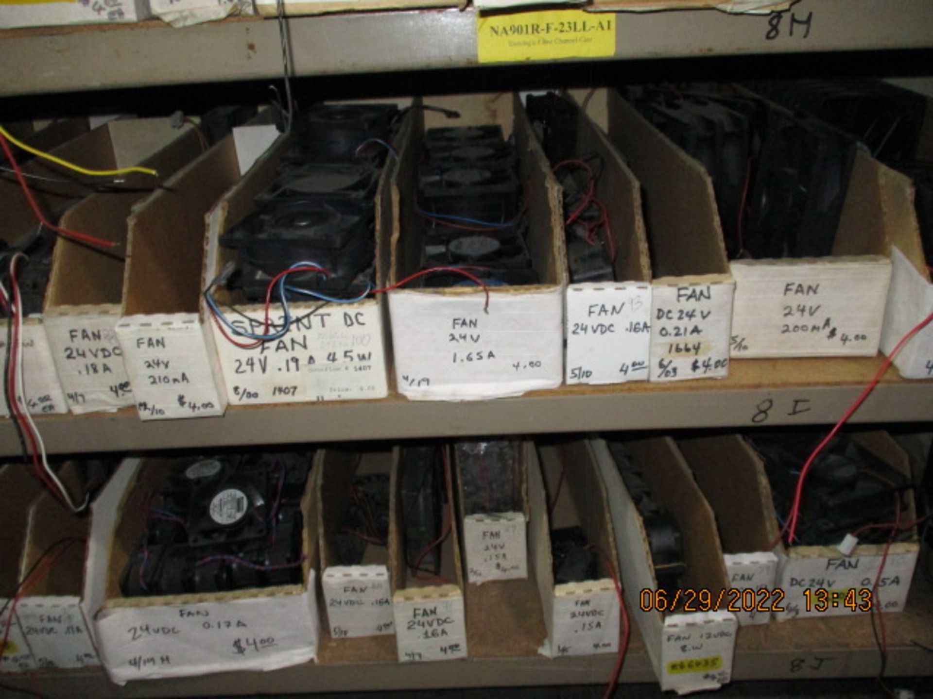 CONTENTS OF SHELVING UNIT CONSISTING OF ASSORTMENT OF FANS - Image 14 of 15