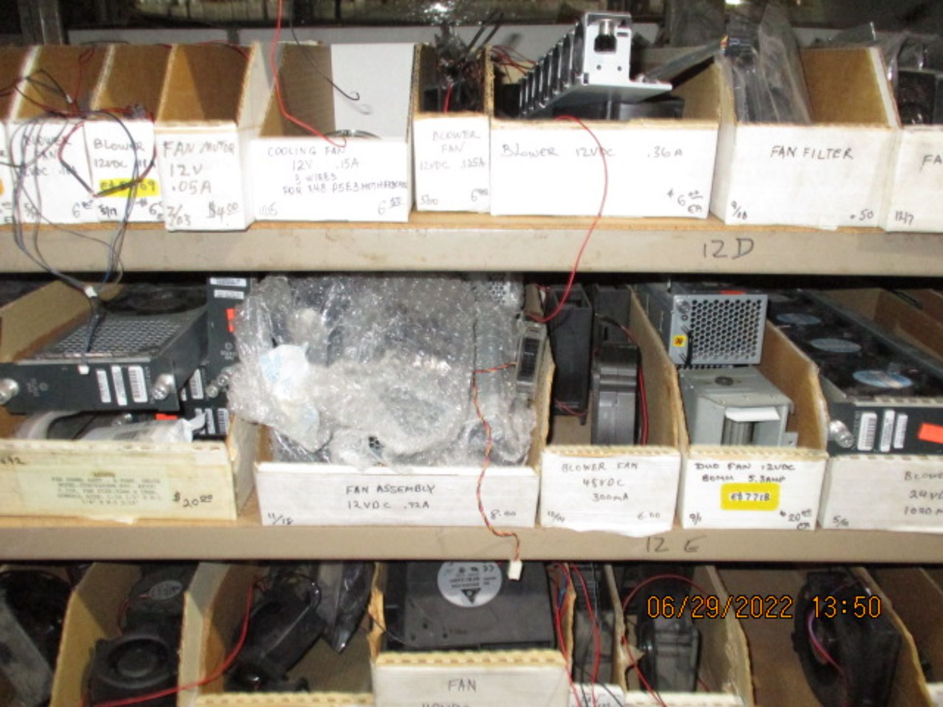 CONTENTS OF SHELVING UNIT CONSISTING OF ASSORTMENT OF FANS AND FAN ACCESSORIES - Image 6 of 13