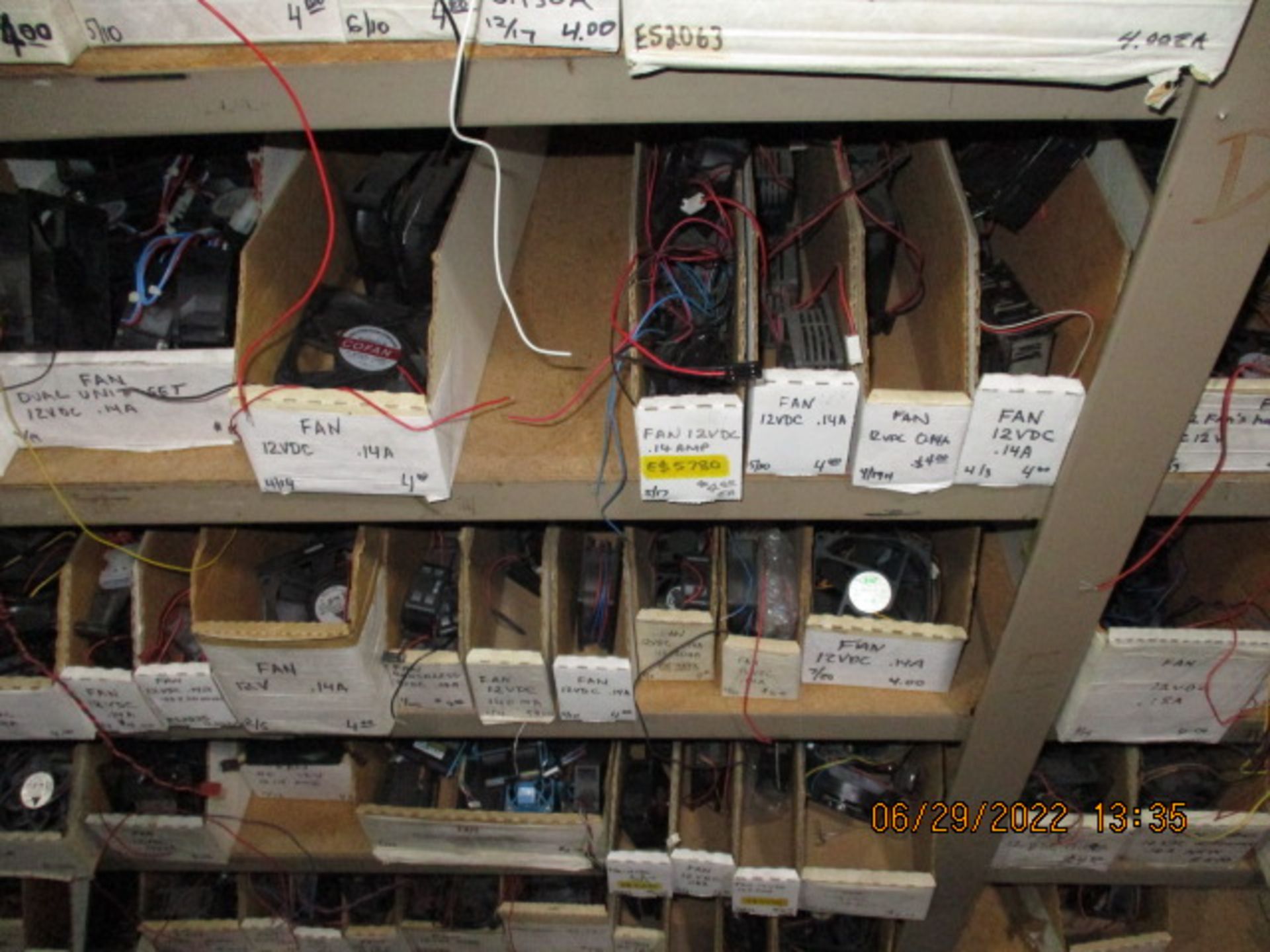 CONTENTS OF SHELVING UNIT CONSISTING OF ASSORTMENT OF FANS - Image 10 of 13