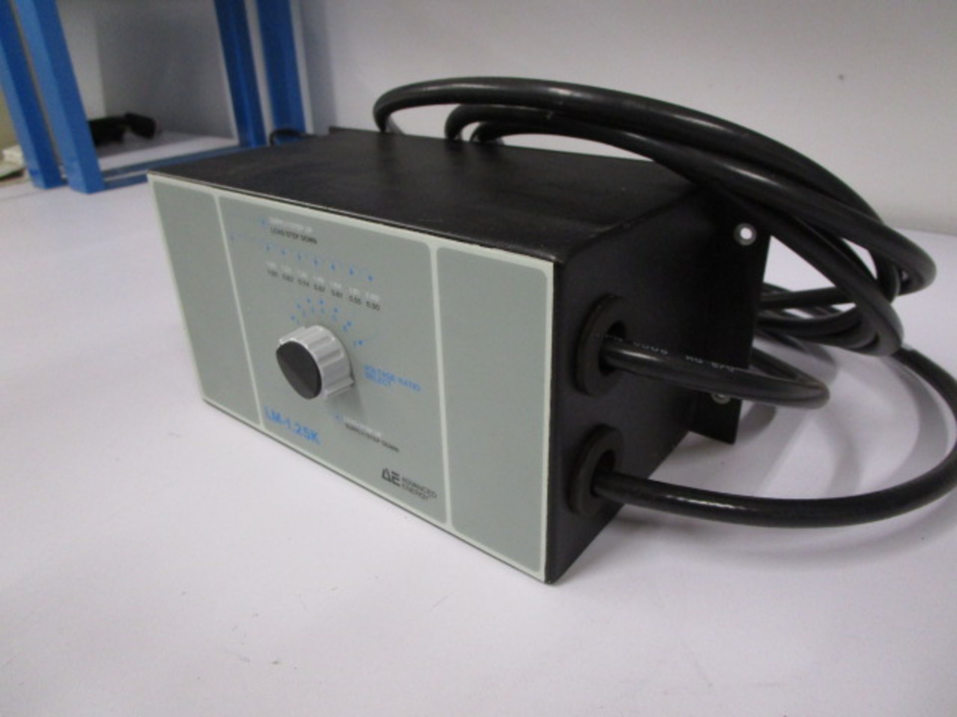 ADANCED ENERGY AE LM-1.25K LOAD STEP CONTROLLER - Image 4 of 6