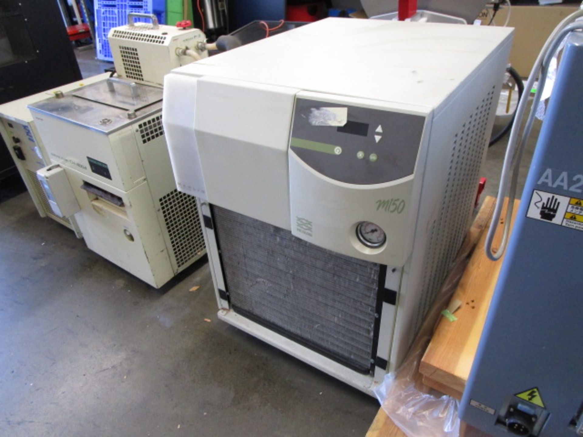 NESLAB MERLIN M150 RECIRCULATING CHILLER - Image 2 of 4