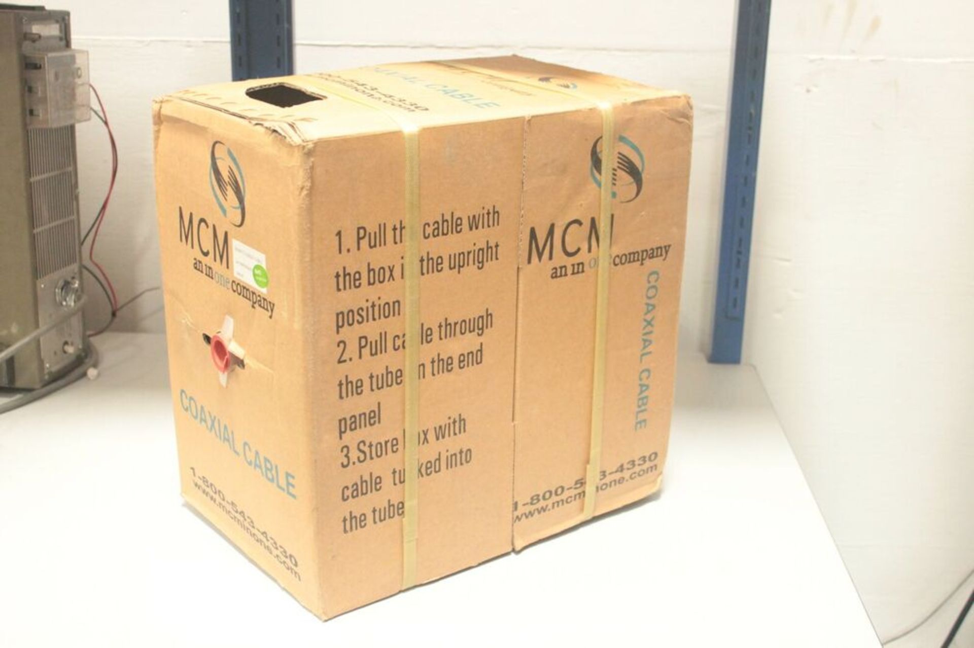 1000' Box of RG59/U Black Coax Cable MCM 24-5445 - CCTV CATV Coaxial - Image 2 of 2