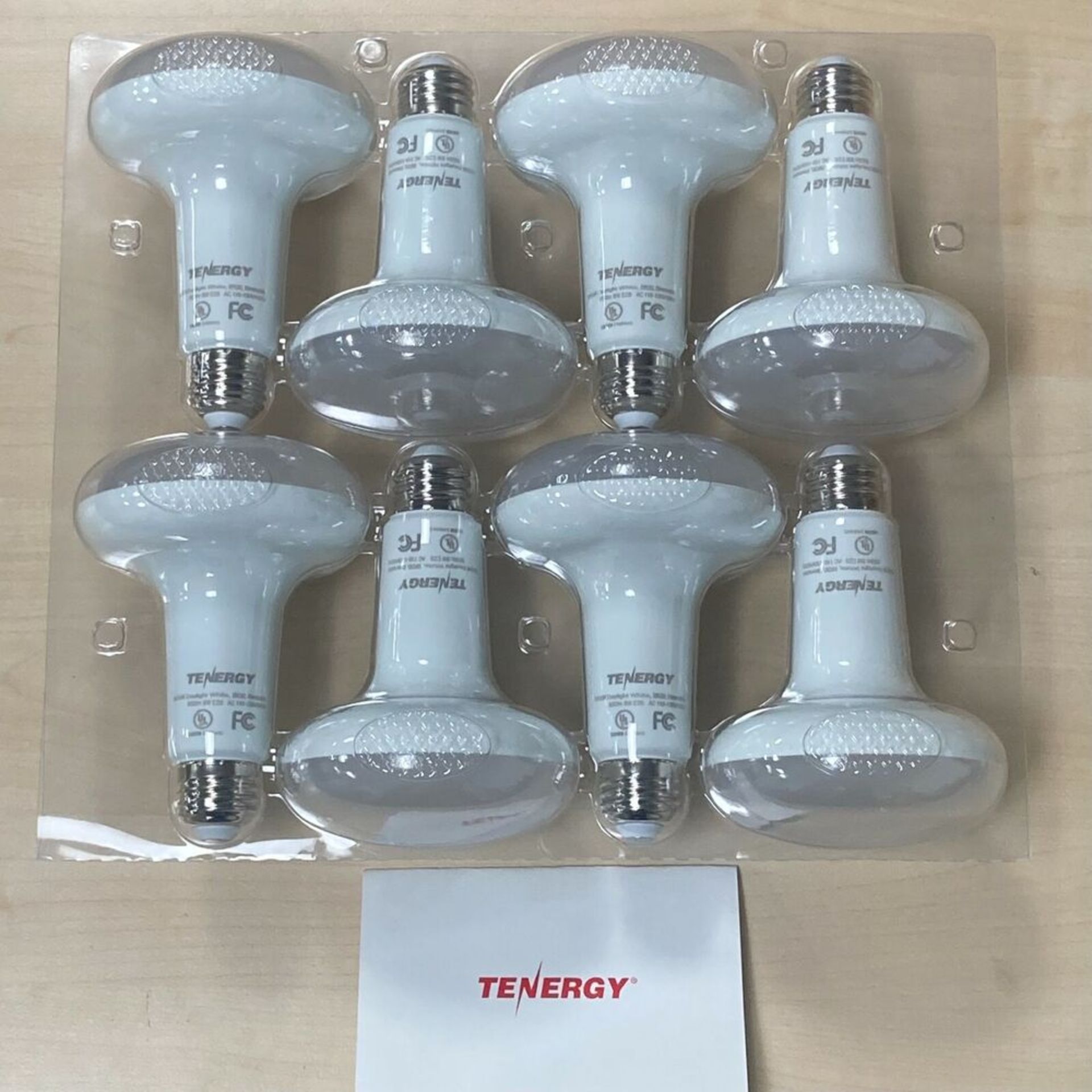 Tenergy 8 Pack Dimmable LED Light Bulbs - 8 Watts 5000K 650 Lumens - PN 59205