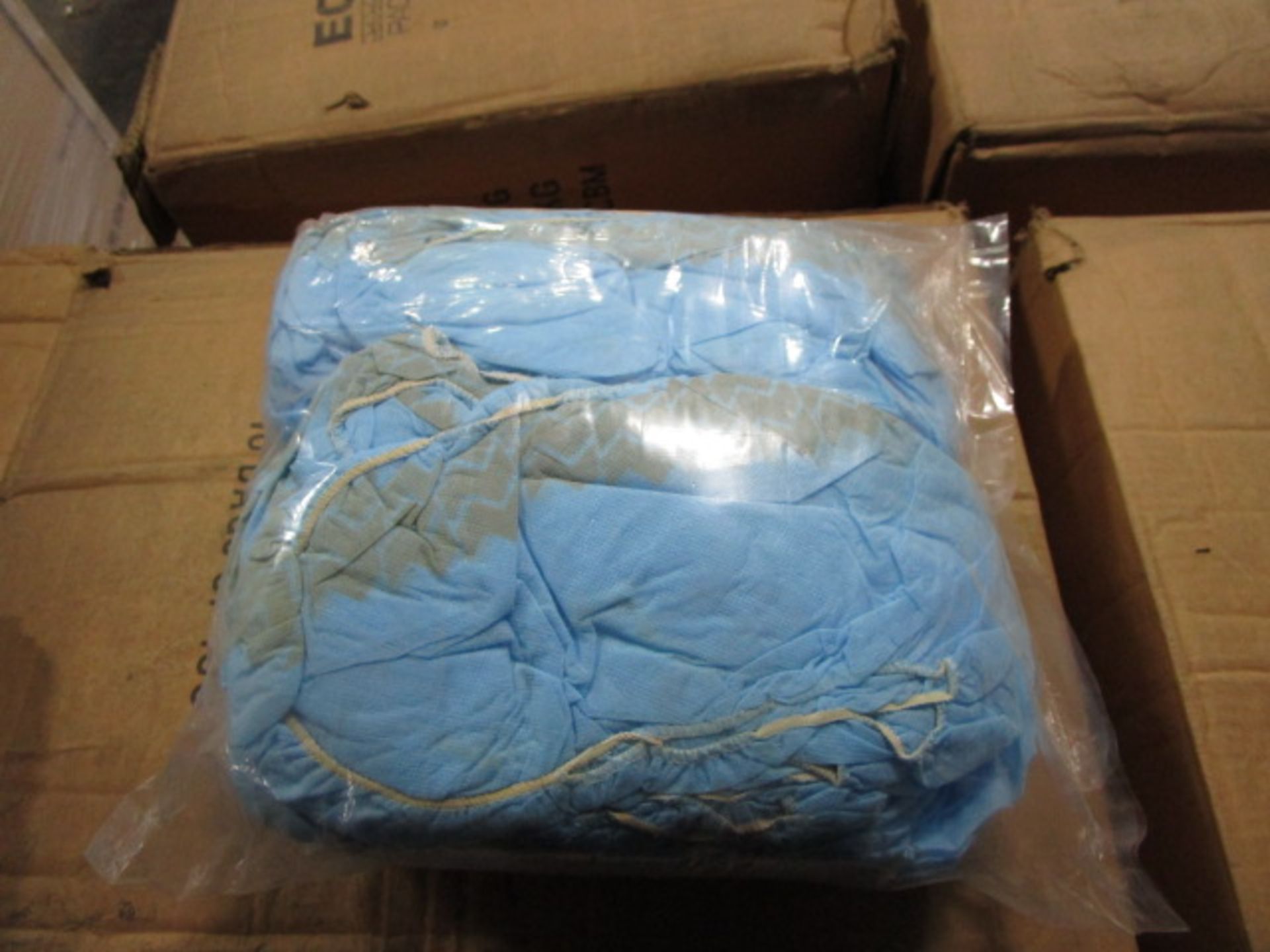 PALLET CONTAINING CONTENTS OF ECONOMIC NON-SKID BLUE SHOE COVERS - Image 3 of 4