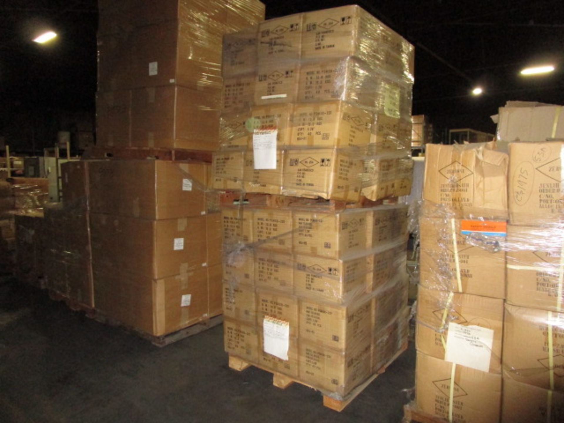 PALLET CONTAINING CONTENTS OF PHI HONG POWER SUPPLY - Image 2 of 3