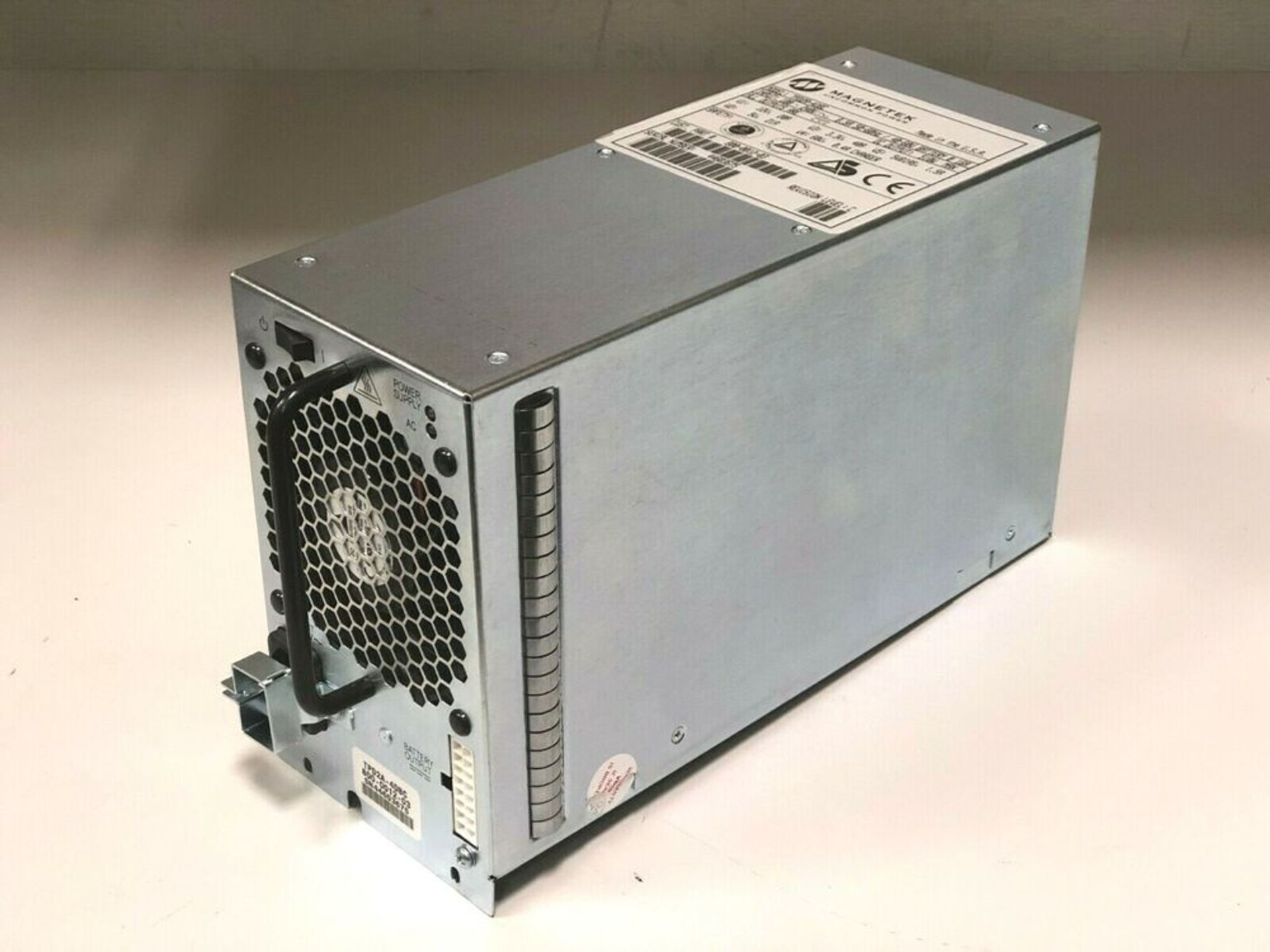 Magnetek TPD2A-4D8C Hot Swap Power Supply 510 Watt P/N 800-0012-03 - Image 3 of 4