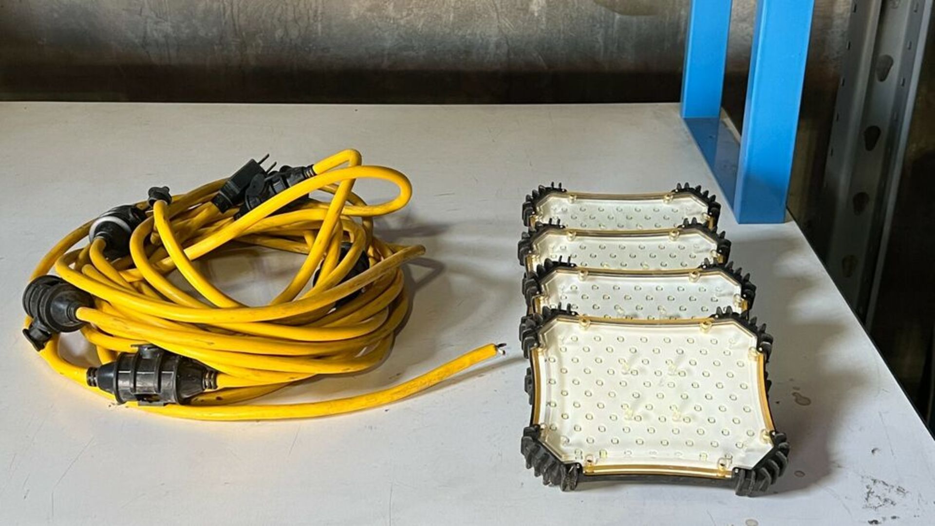 Lot of 2 CEP Construction Electrical 97132 100ft & 97135 50ft LED Site Lighting - Image 3 of 7