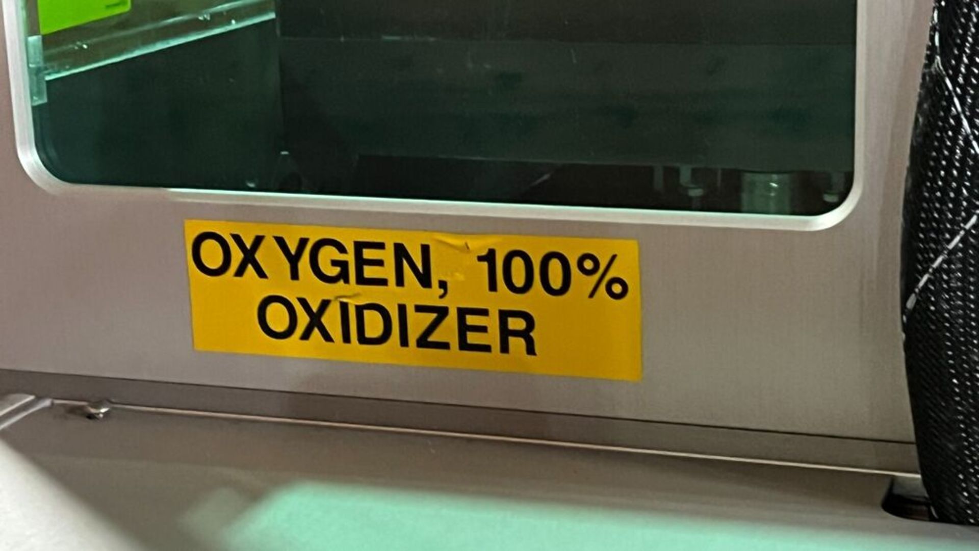 UV Tech Systems XLC-100 - 10W YAG Laser Cleaning System for Semiconductor Wafer - Image 2 of 7