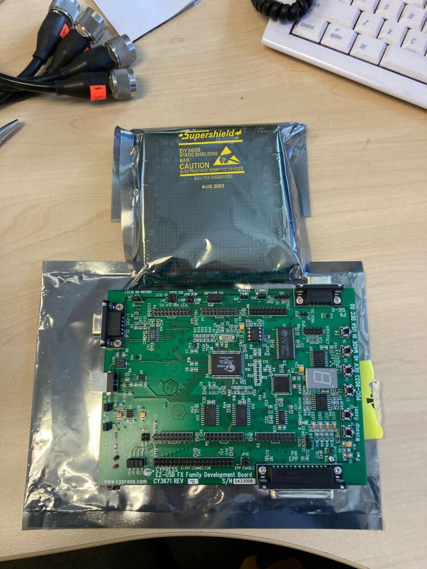 Cypress Semiconductor CY3681 EZ-USB FX2 Evaluation Board Development Kit