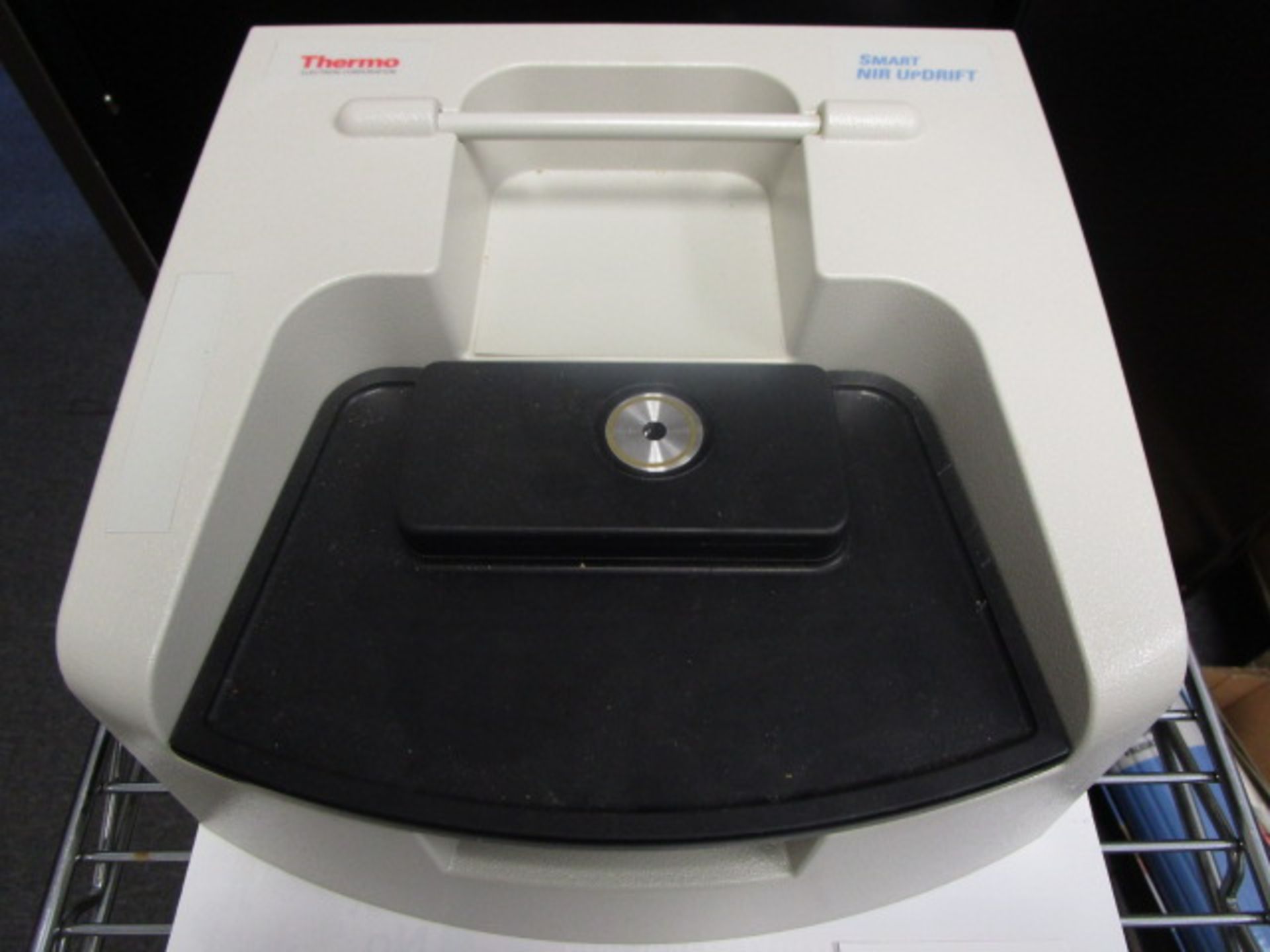 Thermo Nicolet FTIR Detector Nexus Smart NIR UpDrift, Model 0027099 - Image 2 of 7