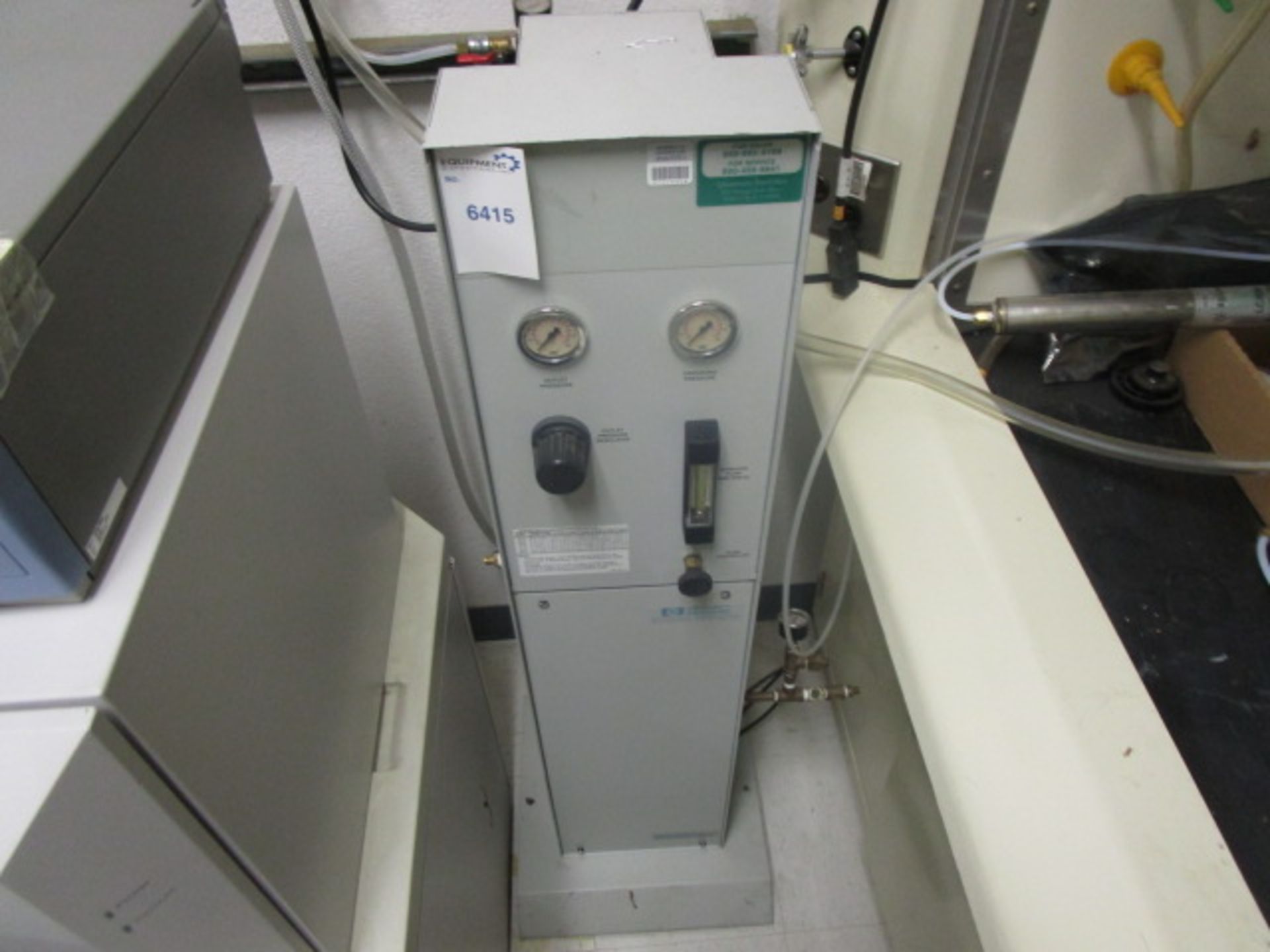 Hewlett Paclard Nitrogen generator manufacured by Whatman, Model 75-72-K727 - Image 2 of 7