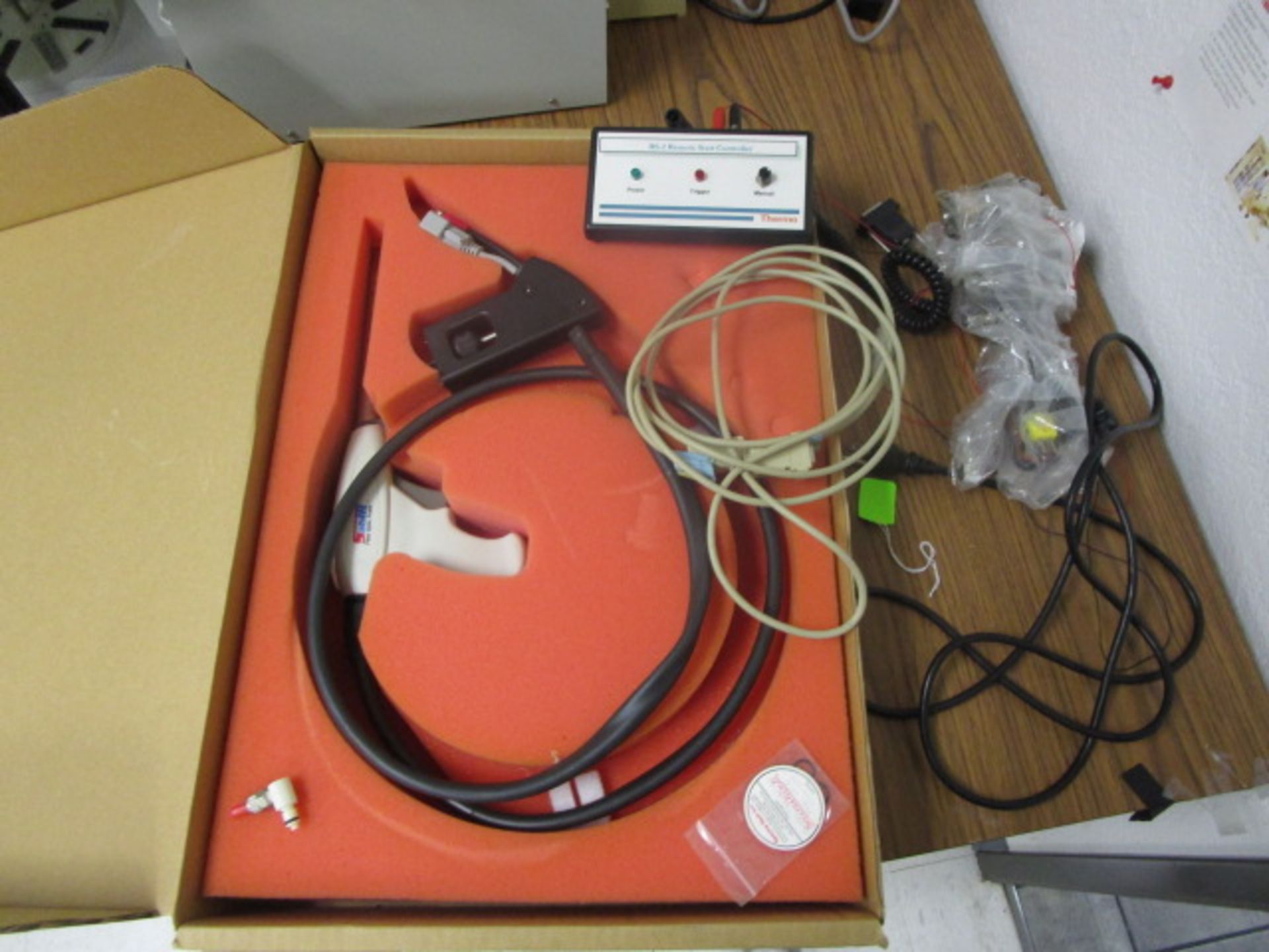 Thermo Nicolet Antaris near-in analyzer with computer board and communicaion cable with manuals - Image 22 of 26